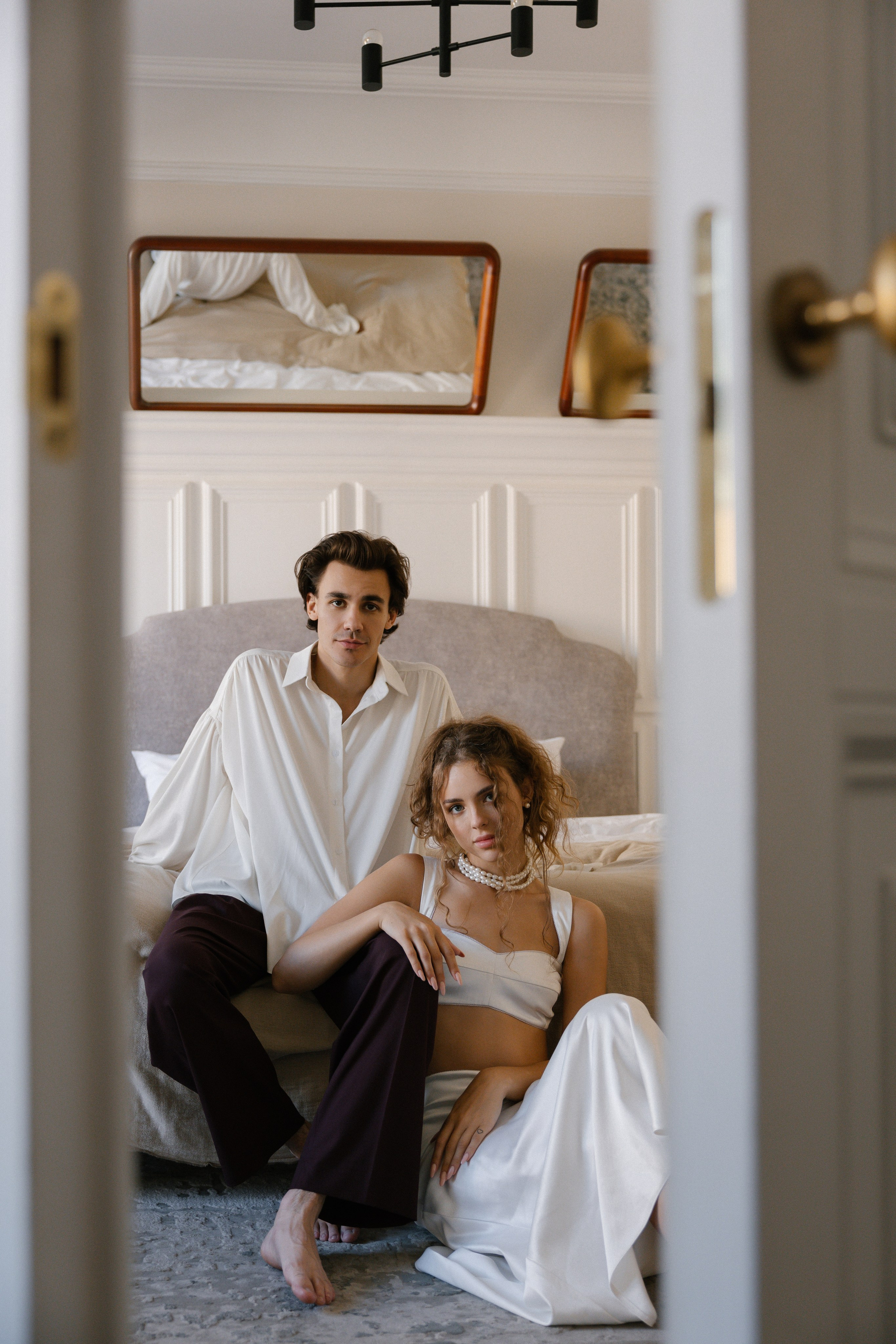 В квартире на Невском