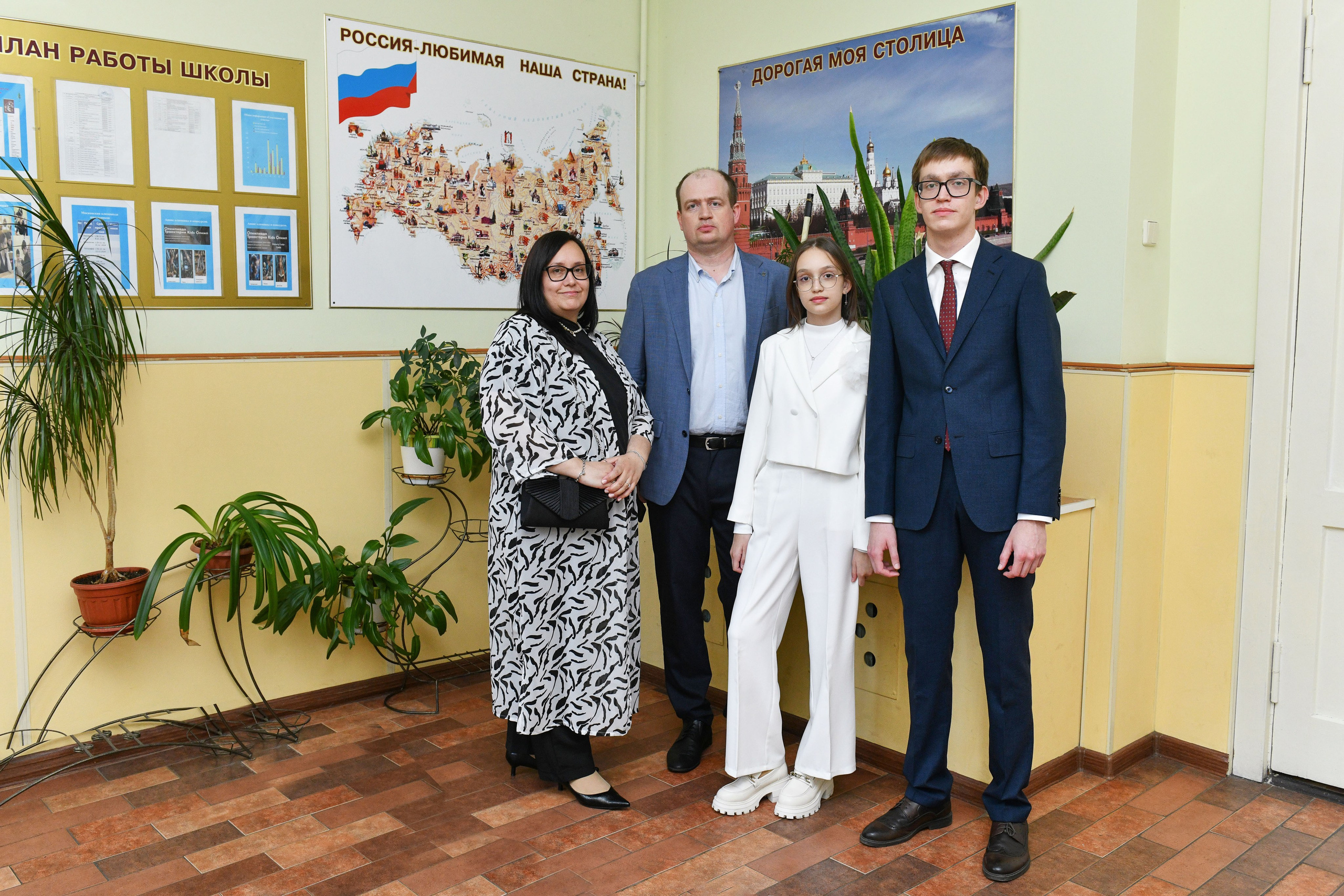 Выпуск 2025. Еврейская школа. Свадебный и портретный фотограф в Москве Галина Борисова