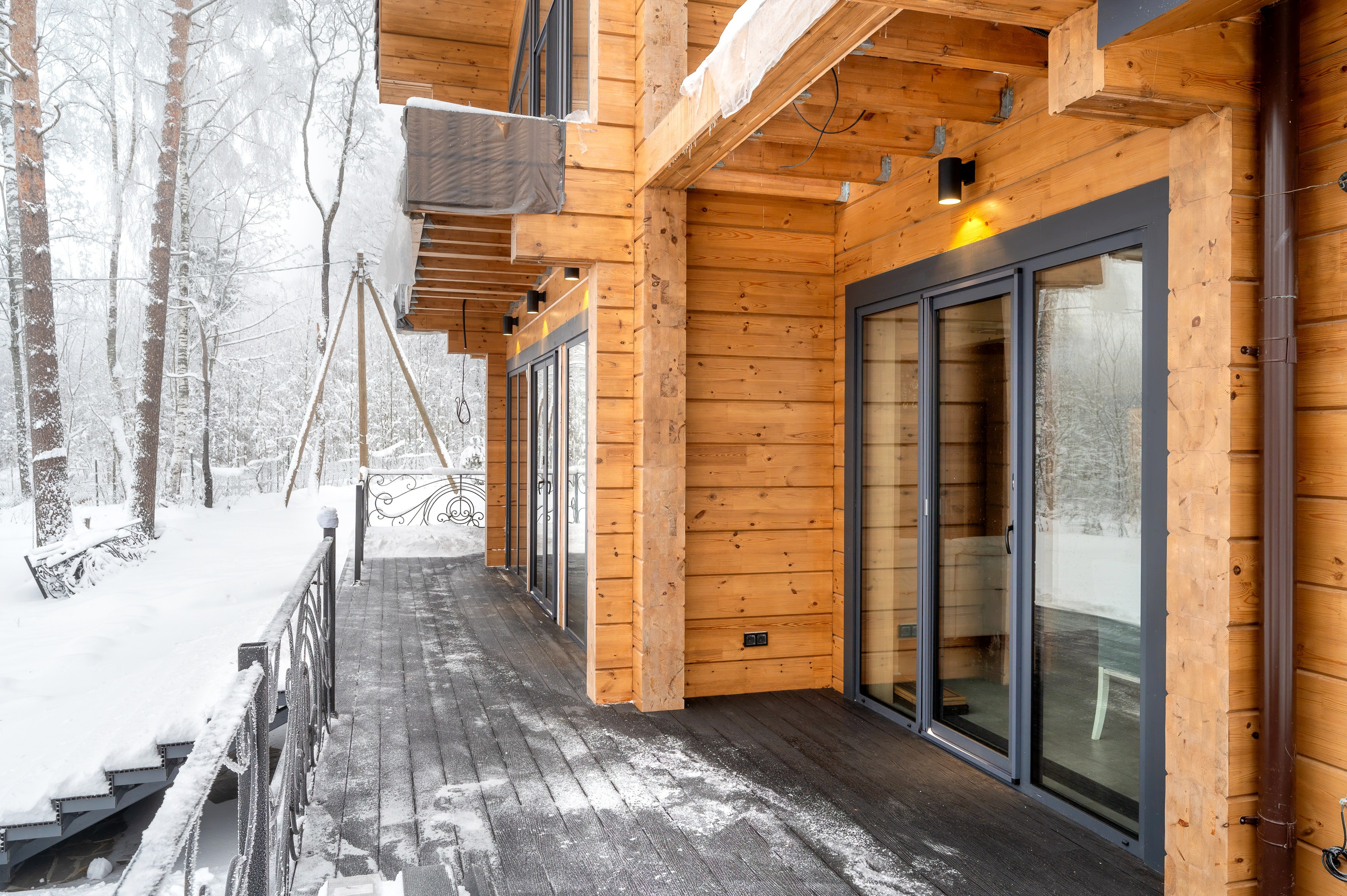 Дом на продажу. Интерьерный фотограф. Фото- видеосъемка недвижимости Санкт-Петербург