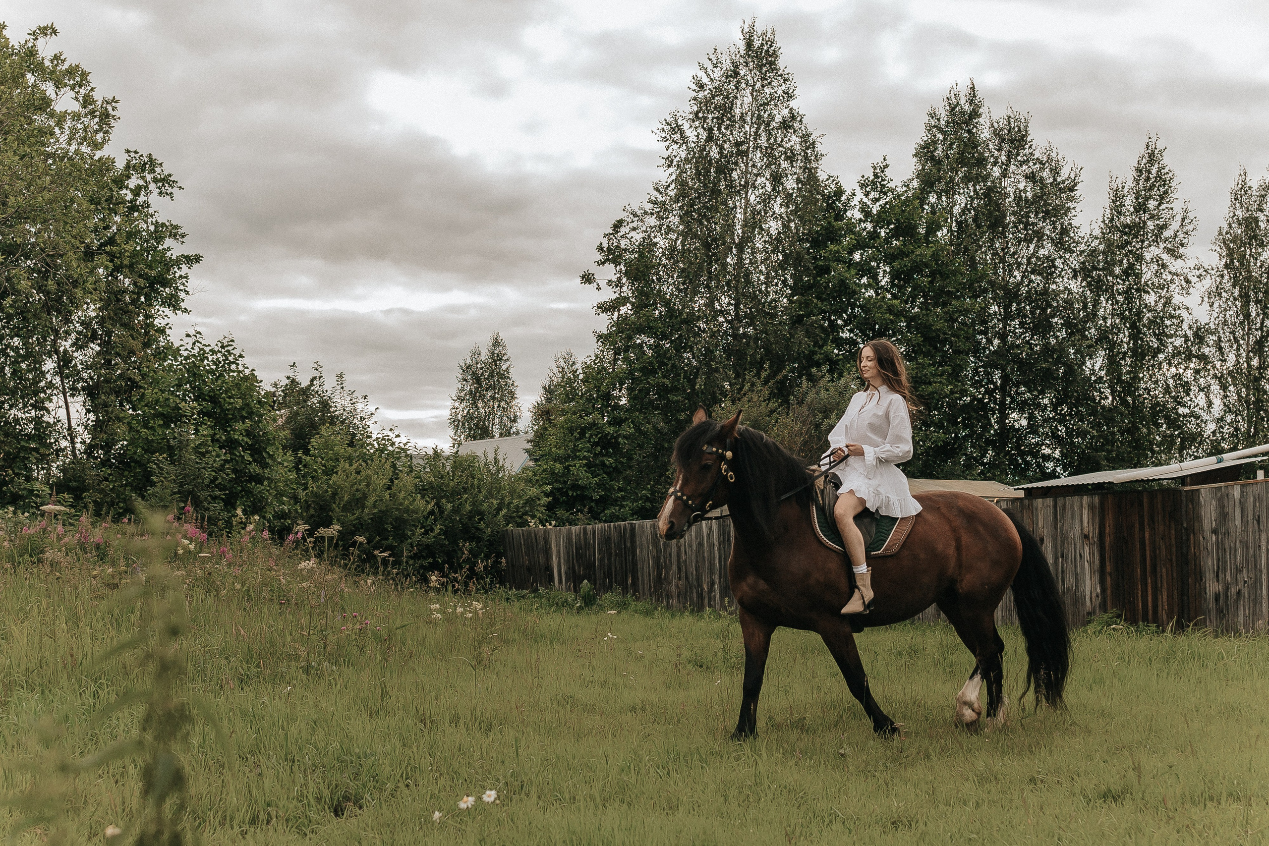 Love Story с лошадьми. Свадебный фотограф Пермь