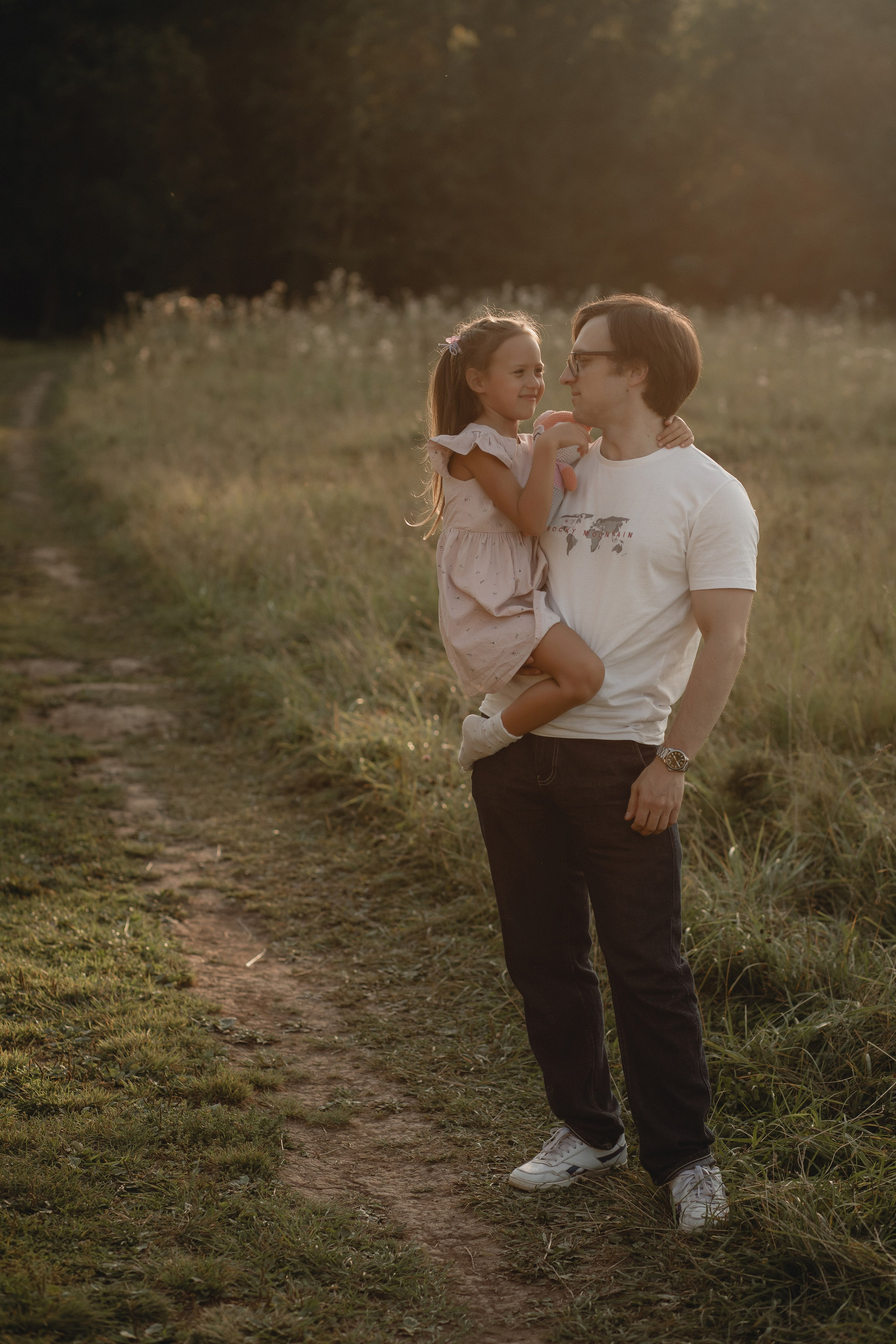 Анна, Андрей и Софа. Главная