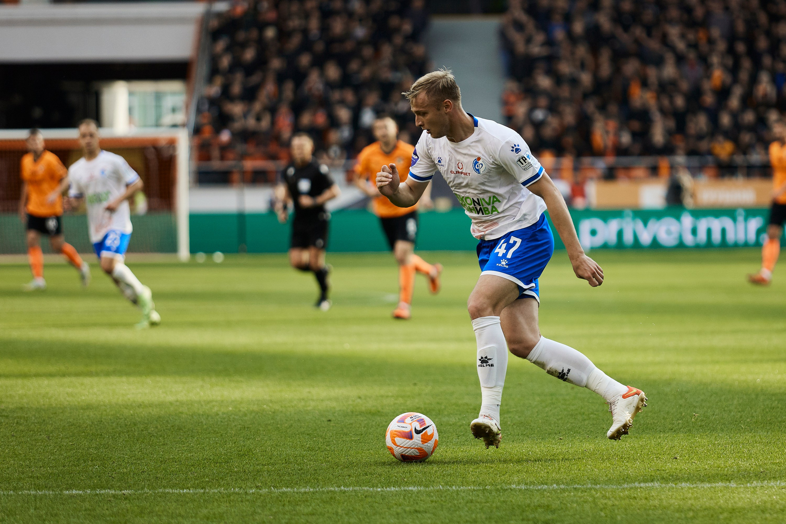 Мир РПЛ Сезон 23-24 «Урал — Факел». Валитов Тимур | Репортажный фотограф