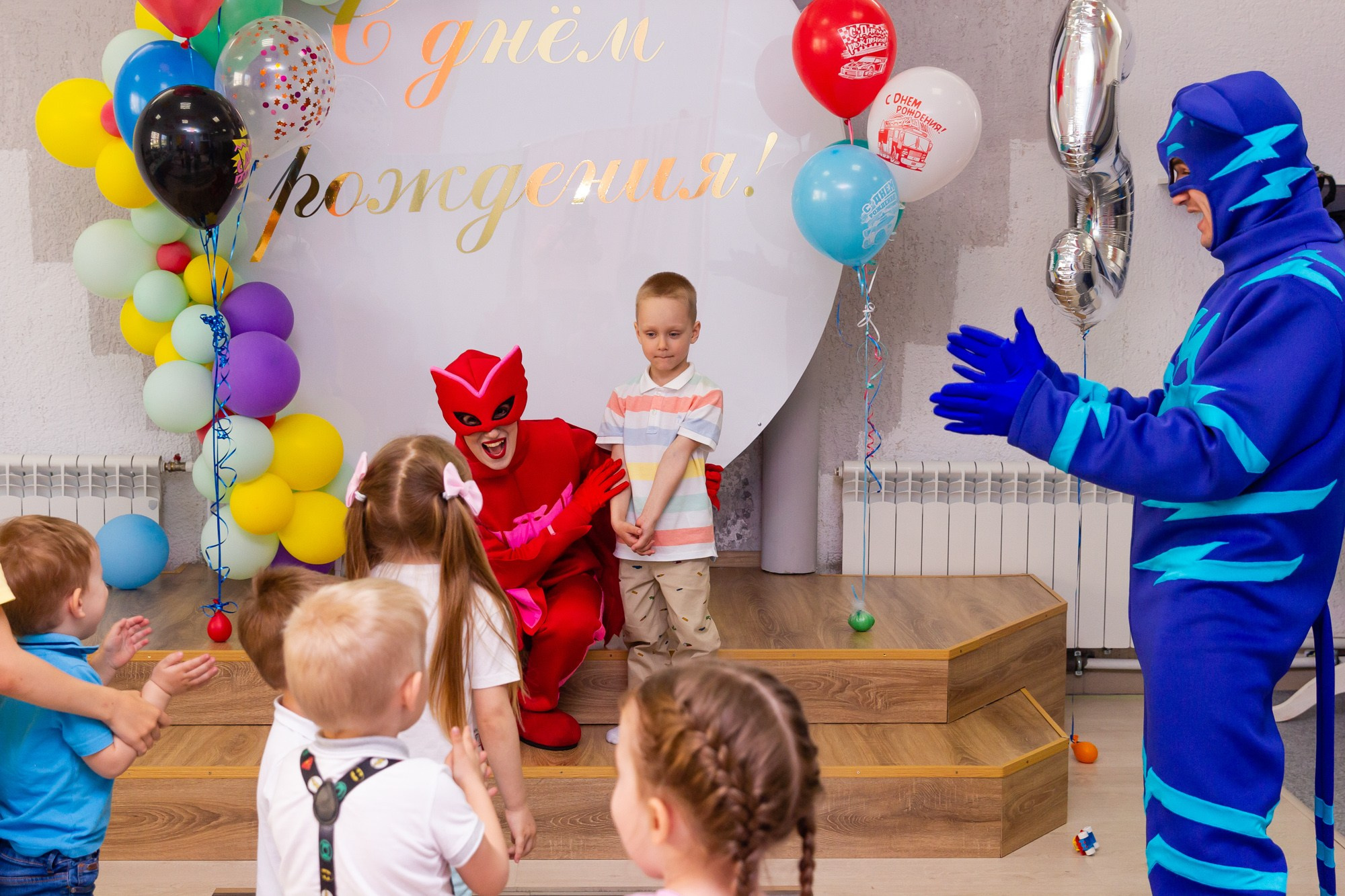ДР Никиты в Castro club. Фотограф в Волгограде и Волжском Наталья Фирсова