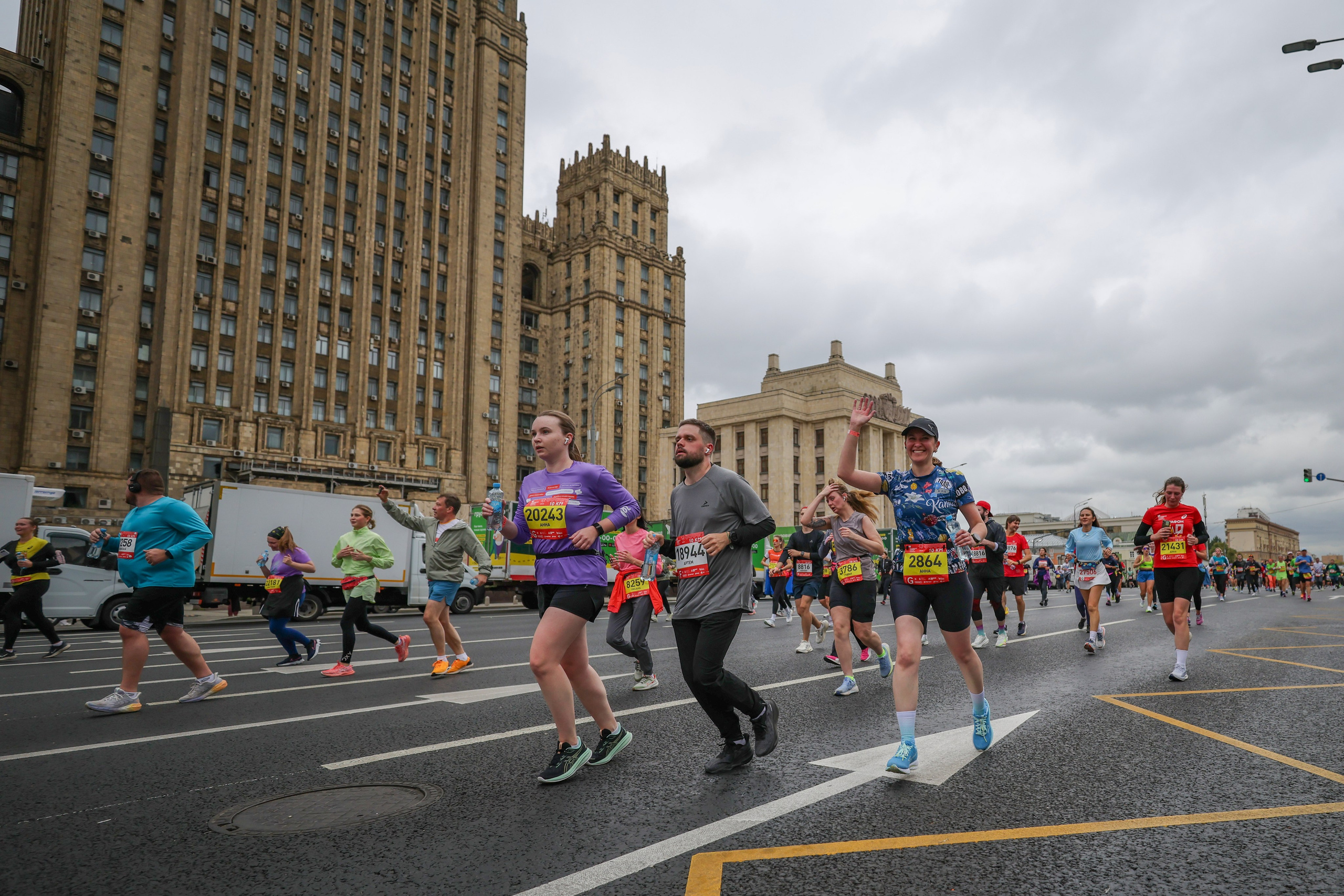 Московский Марафон, 20 и 21.09.25. Фотограф Сергей Ловкий