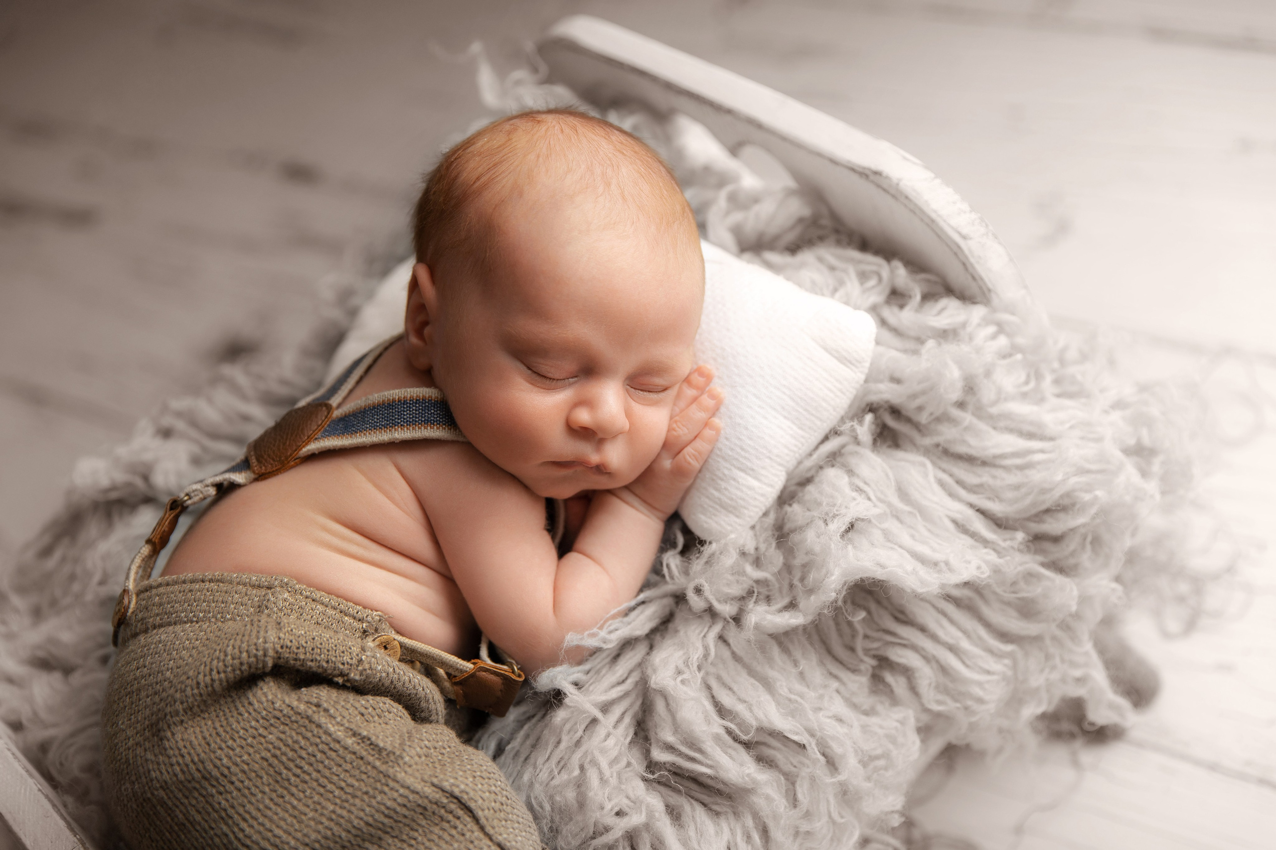 Gray. Фотограф новорожденных, семейный фотограф в Санкт-Петербурге