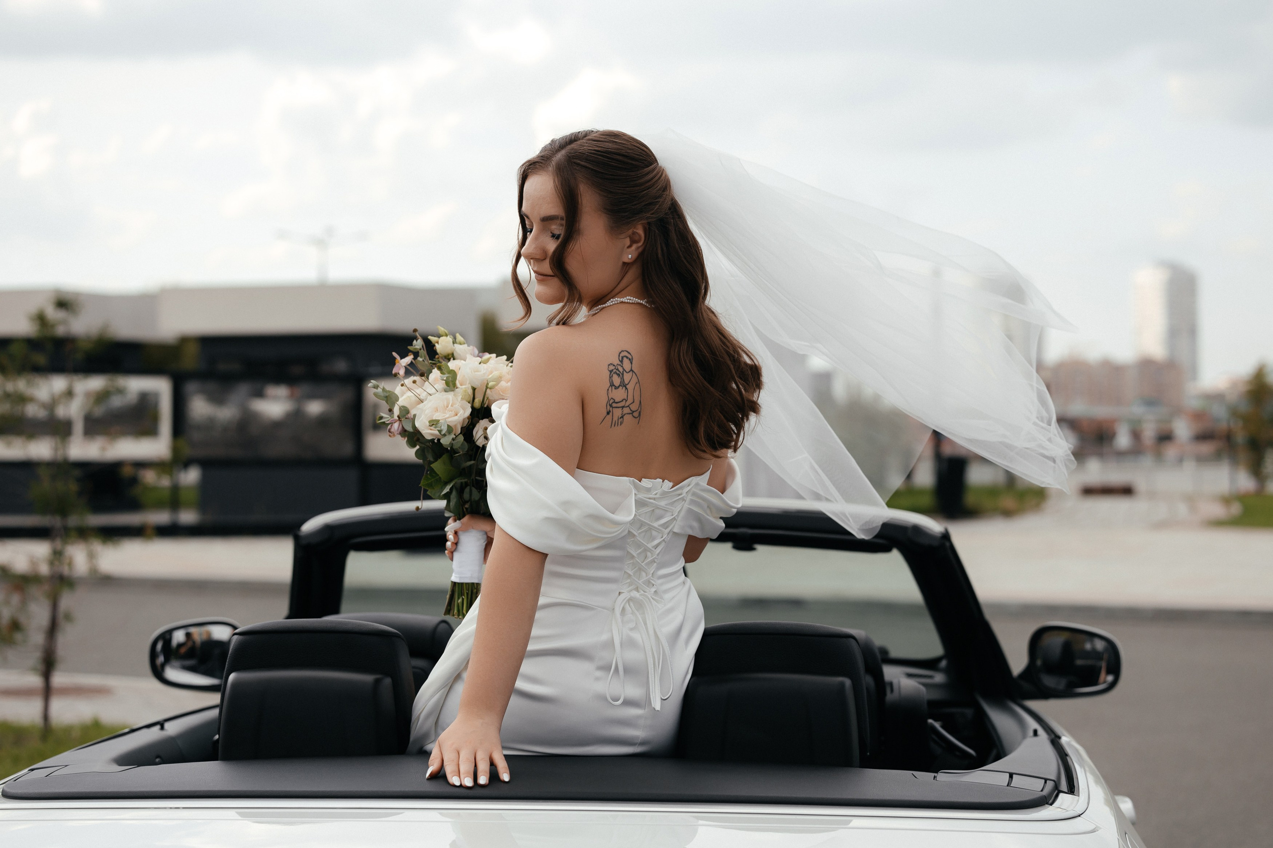 Кабриолет БМВ. Фотограф свадебный, репортажный, индивидуальный, фото для маркетплейсов, брендов, автосалонов