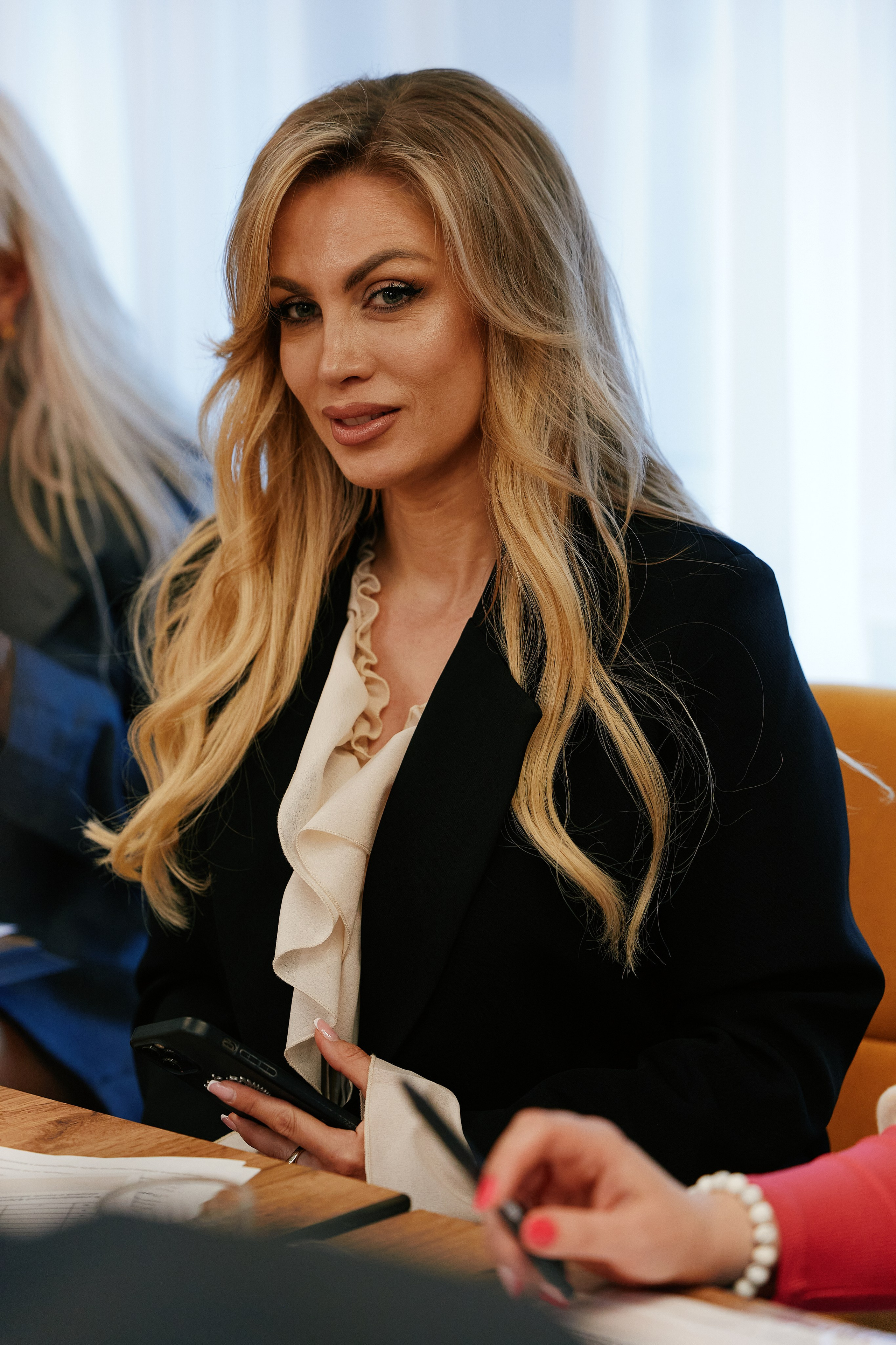 Встреча в Салоне красоты Пора 16.04. Свадебный репортажный фотограф краснодар максим дремов дрёмов фотосессия студия цена