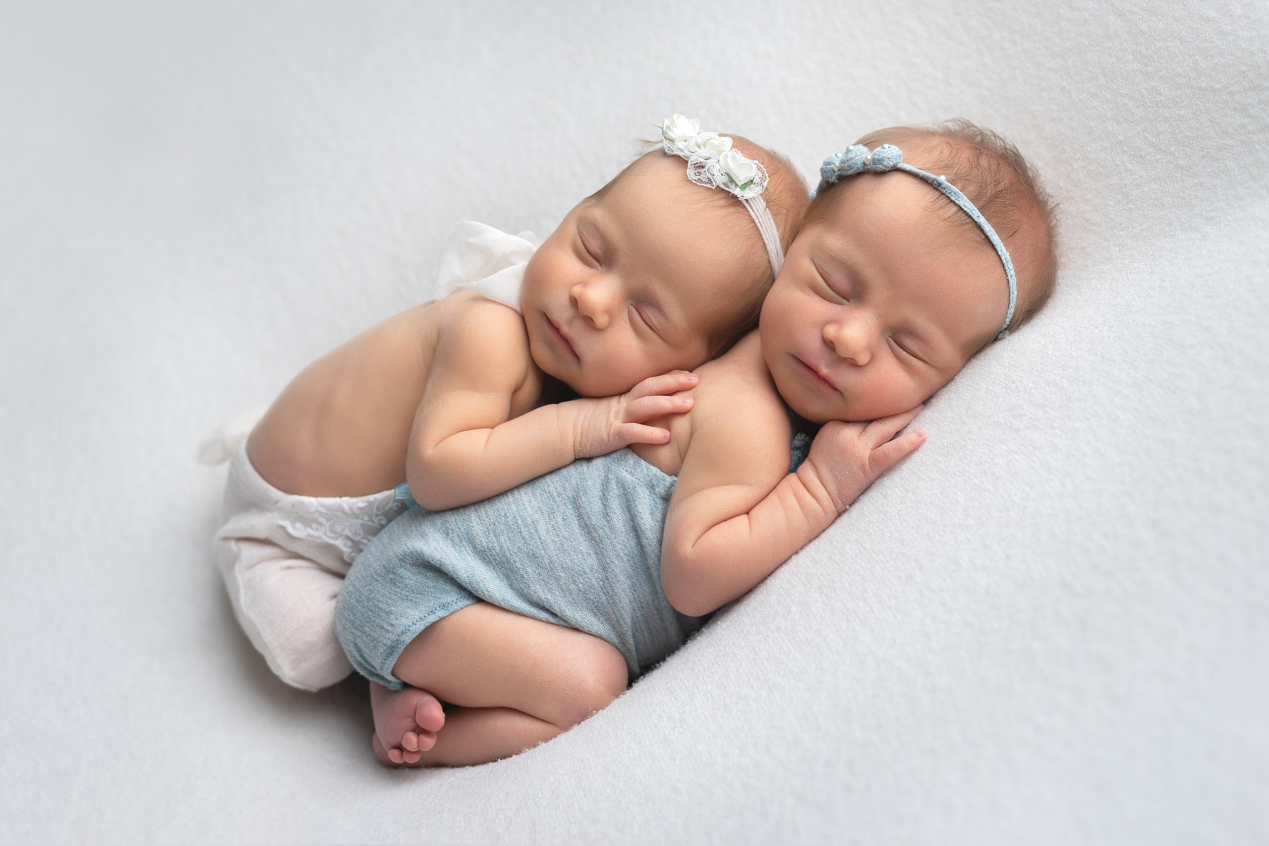 Новорожденные. Фотограф в Новосибирске