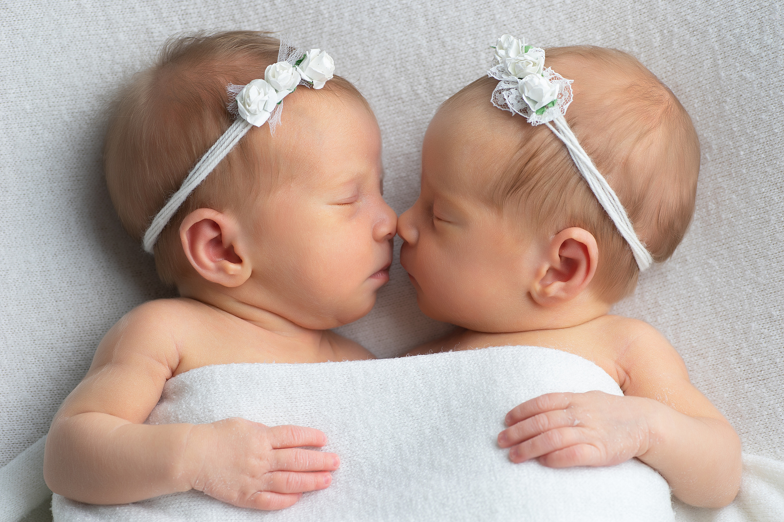 Новорожденные. Фотограф в Новосибирске