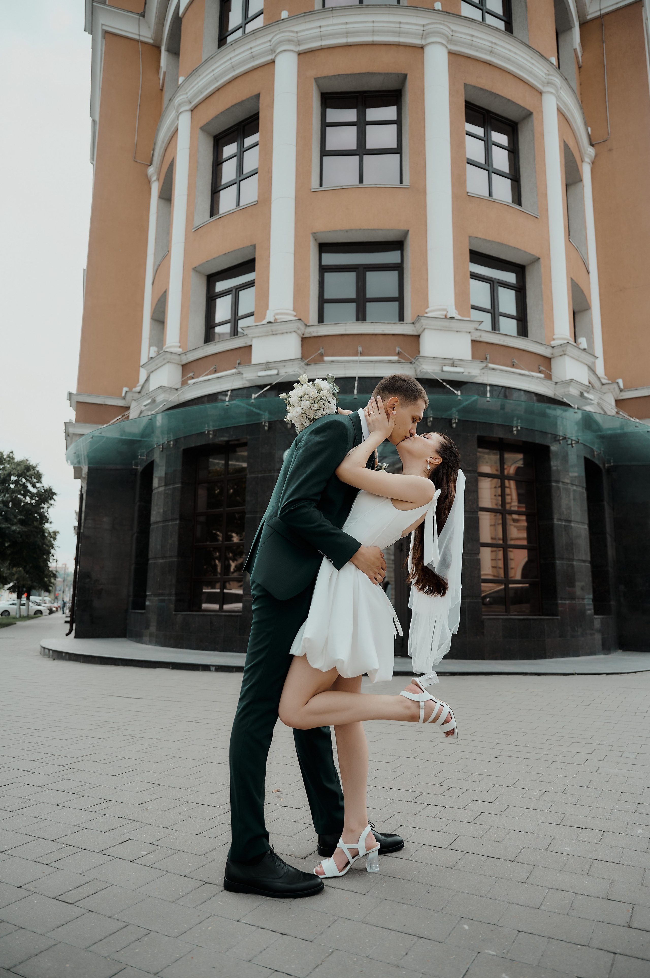 Свадебная прогулка по Туле. Свадебный фотограф в Туле Никита Беляев