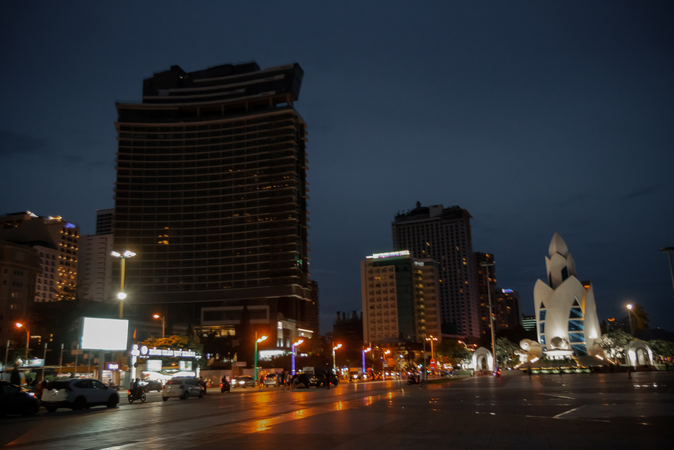 ВЬЕТНАМ 2023 / VIEtTNAM 2024. Главная