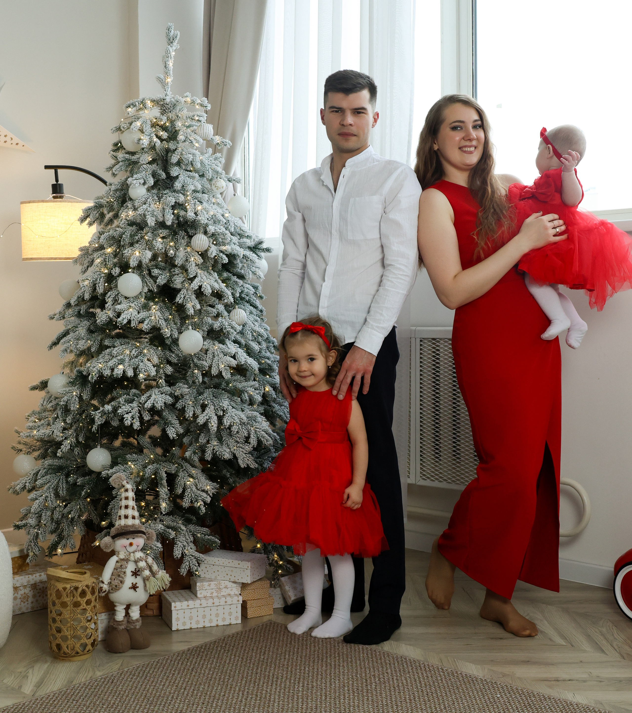 Семейная Новогодняя съёмка. Виктория, Александр, Милана и Ульяна. Tatiana Shumskaya