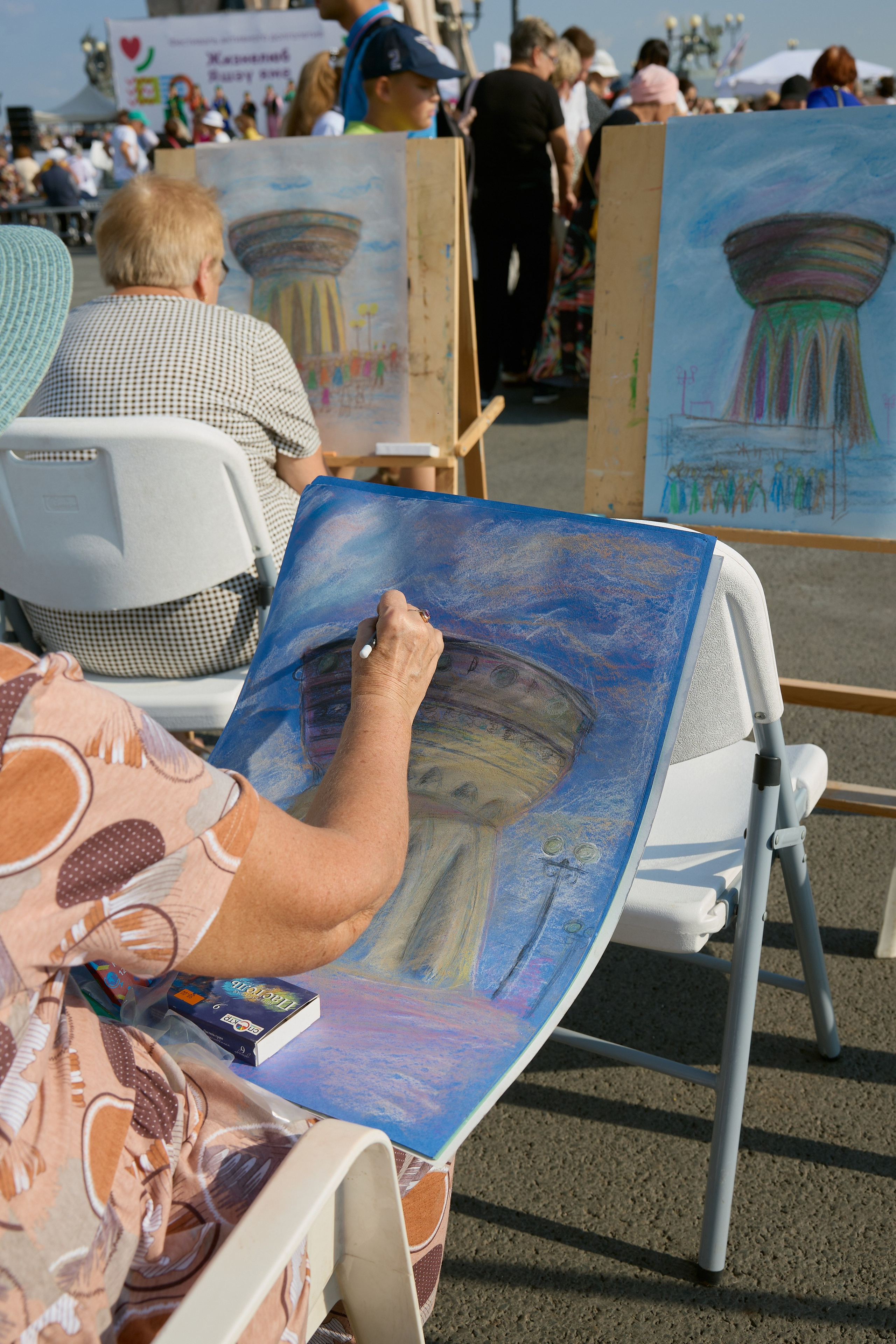 Фестиваль ЖИЗНЕЛЮБ. Мое имя Раиль. Я репортажный фотограф в Казани, так же мой любимый жанр — свадебный фотограф