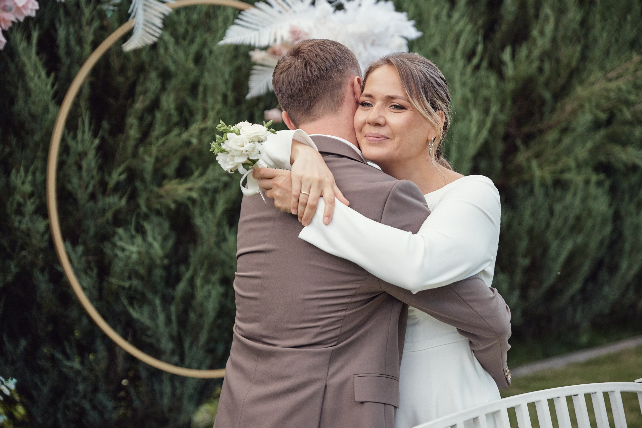 Счастье здесь. Свадебный фотограф Антон Артюшин. Работаю в Нижнем Новгороде и Москве