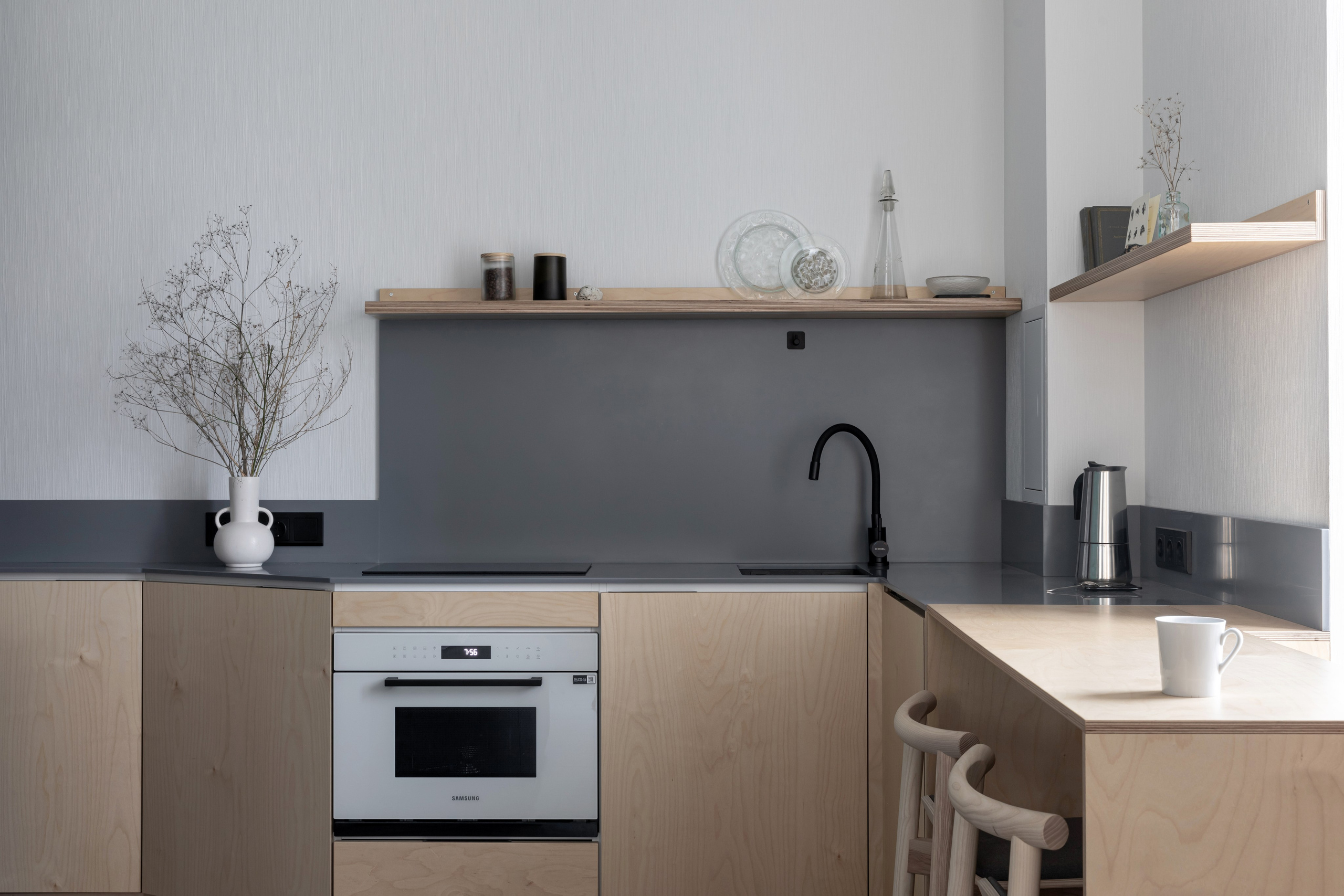 Квартира студия в Петербурге. Наталья Мавренкова интерьерный фотограф, декоратор в Санкт-Петербурге