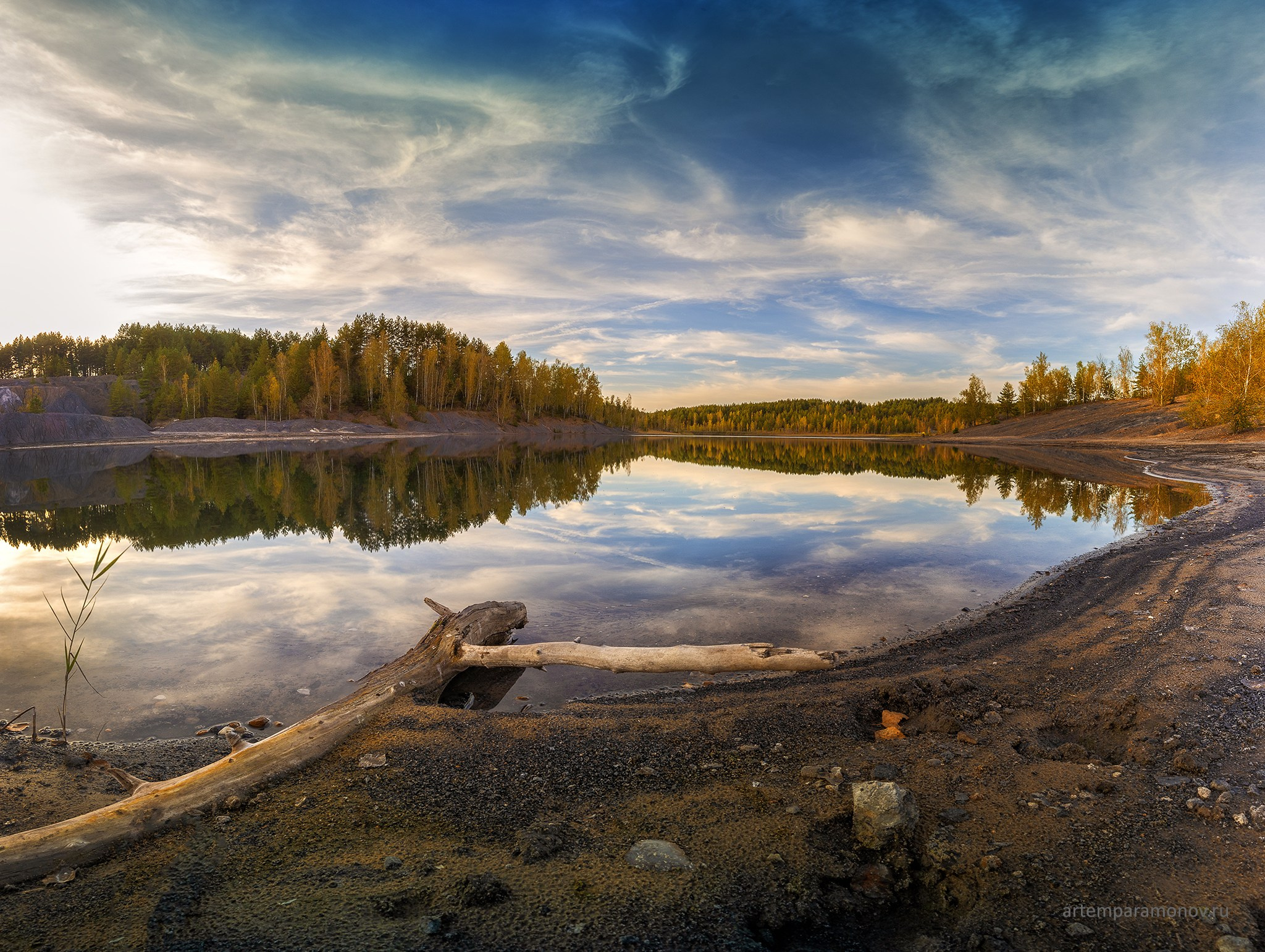 Озеро БАМ. Фотохудожник Артём Парамонов