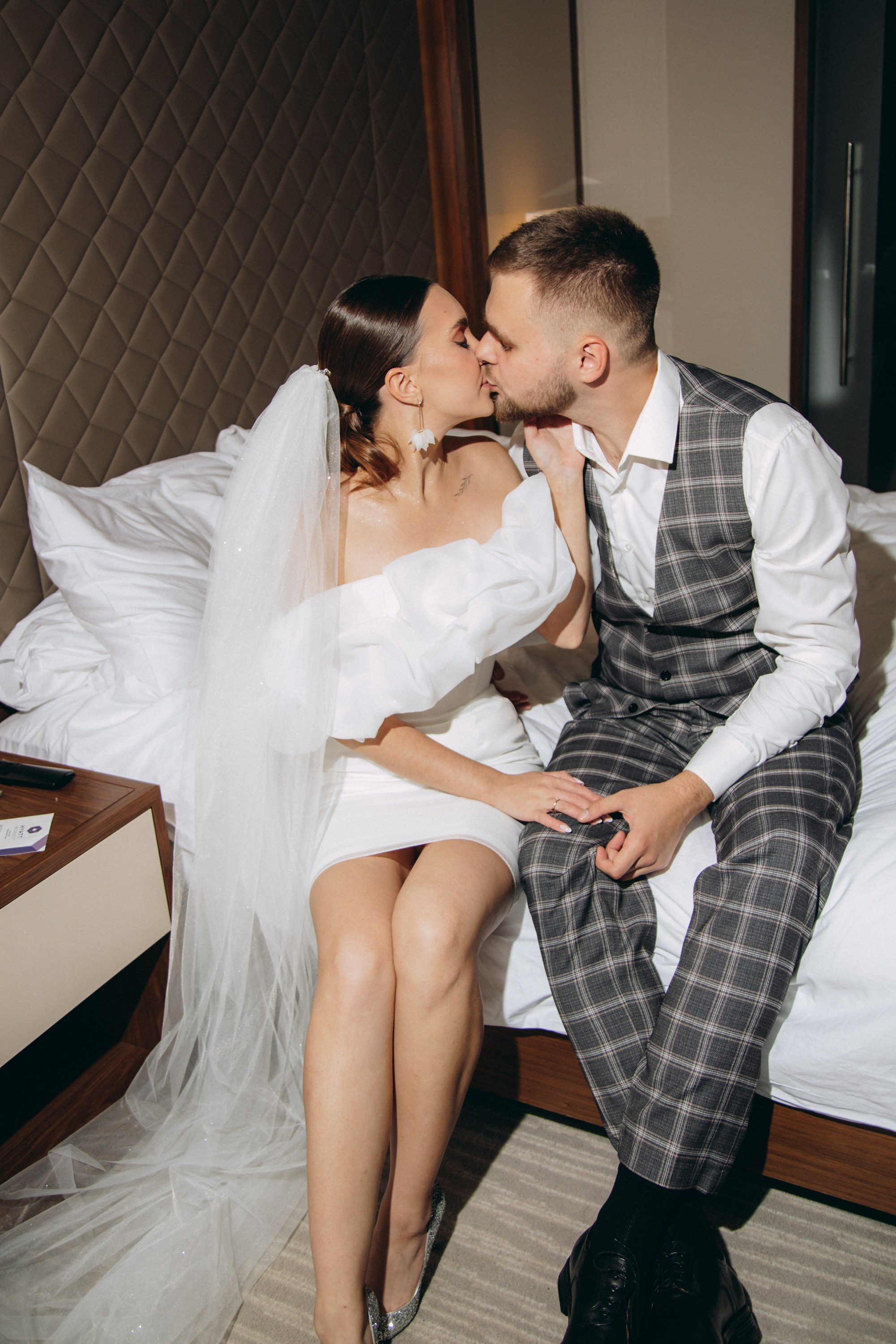 Свадебный фотограф Москва. Семейный фотограф. Предметная съемка, съемка одежды