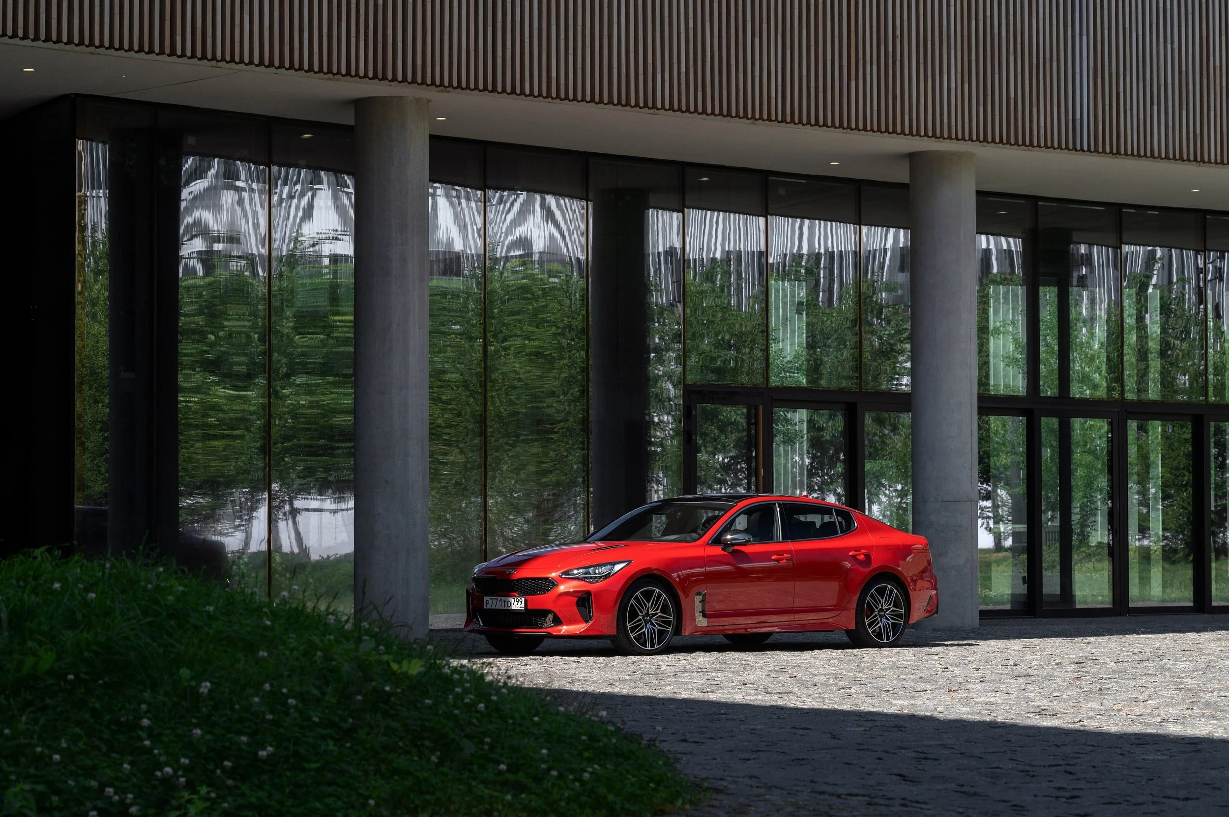 KIA Ambassador. Фотограф Владимир Черняховский