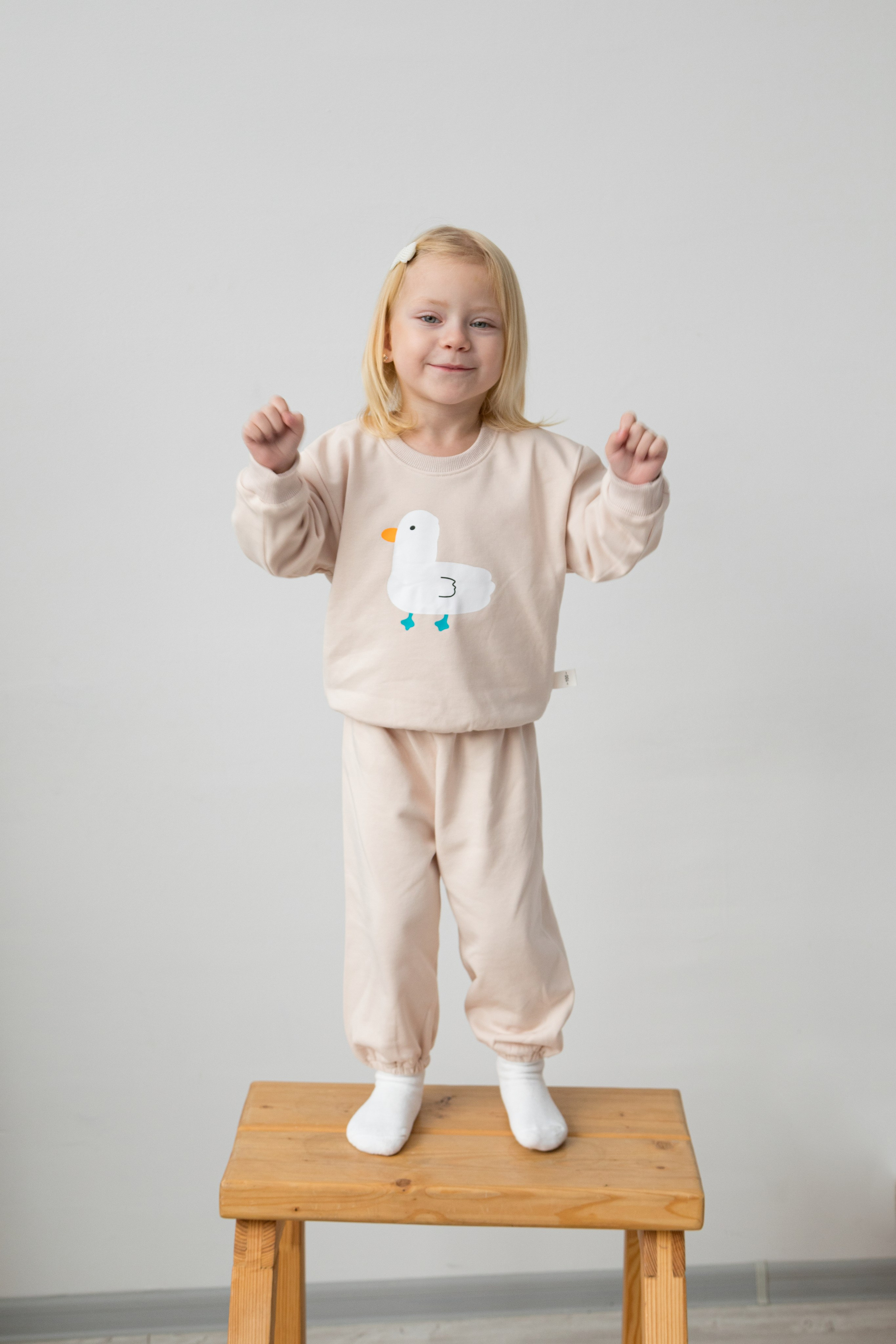 Фотосессия детской одежды для маркетплейсов Wildberries, Ozon. Детский и контент фотограф Надя Волкова Санкт-Петербург