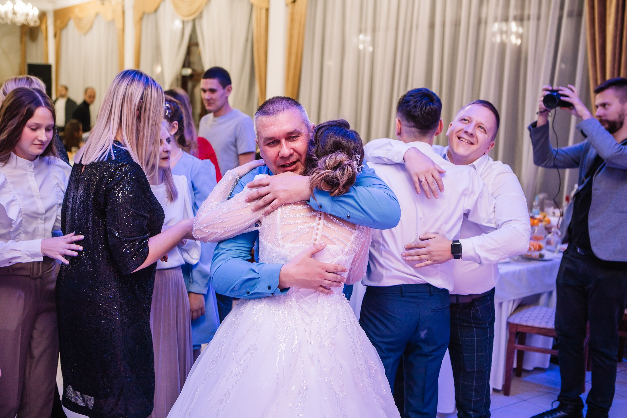 Александр и Мария. Фотографы в городе Волгограде — Людмила Агеева и Алексей Околелов