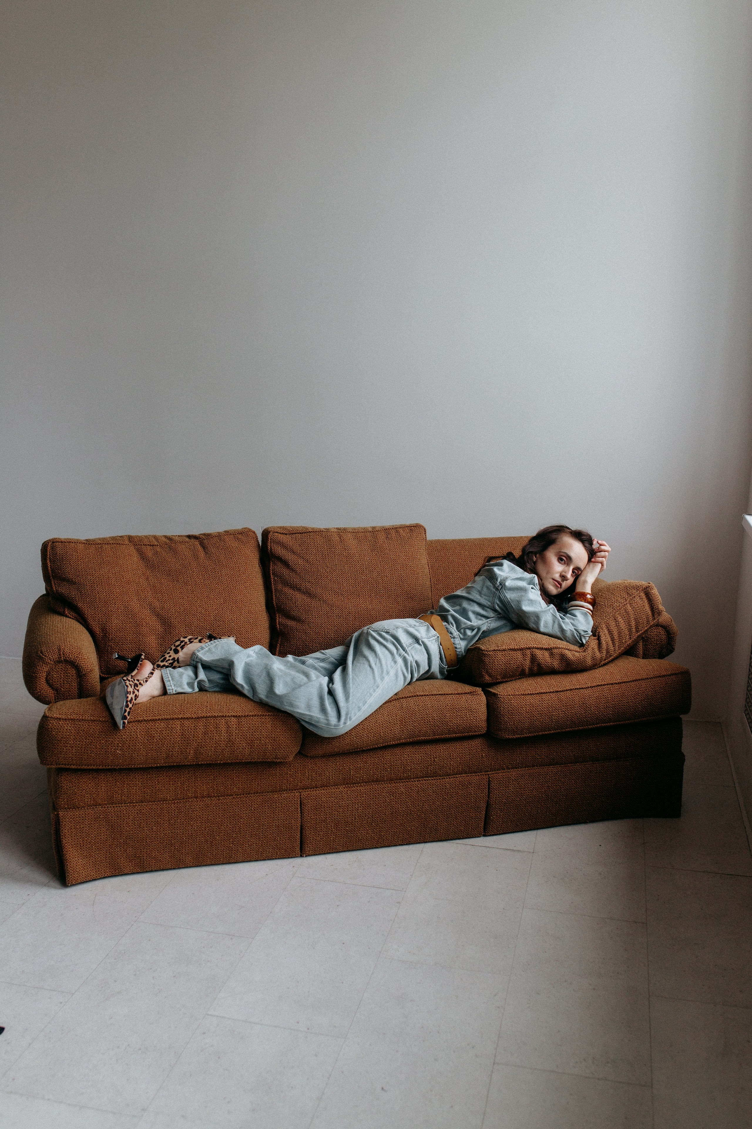 Александра. Главная