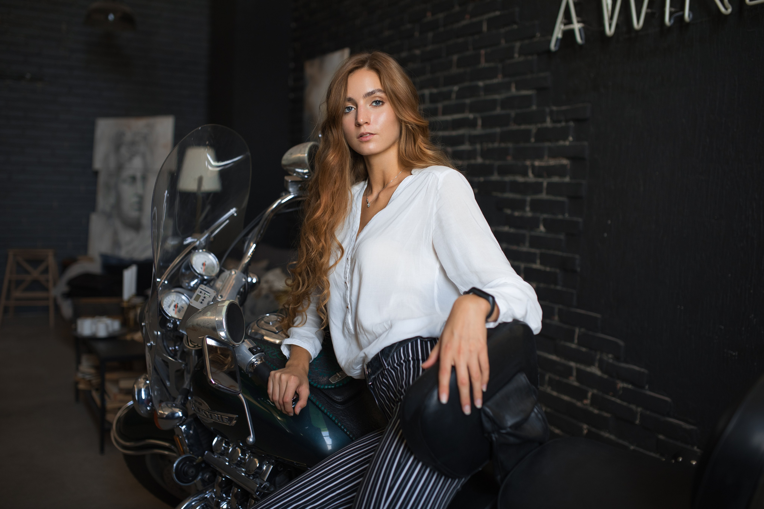 Фотосет с Дианой в интерьерной студии и в парке для «себя»