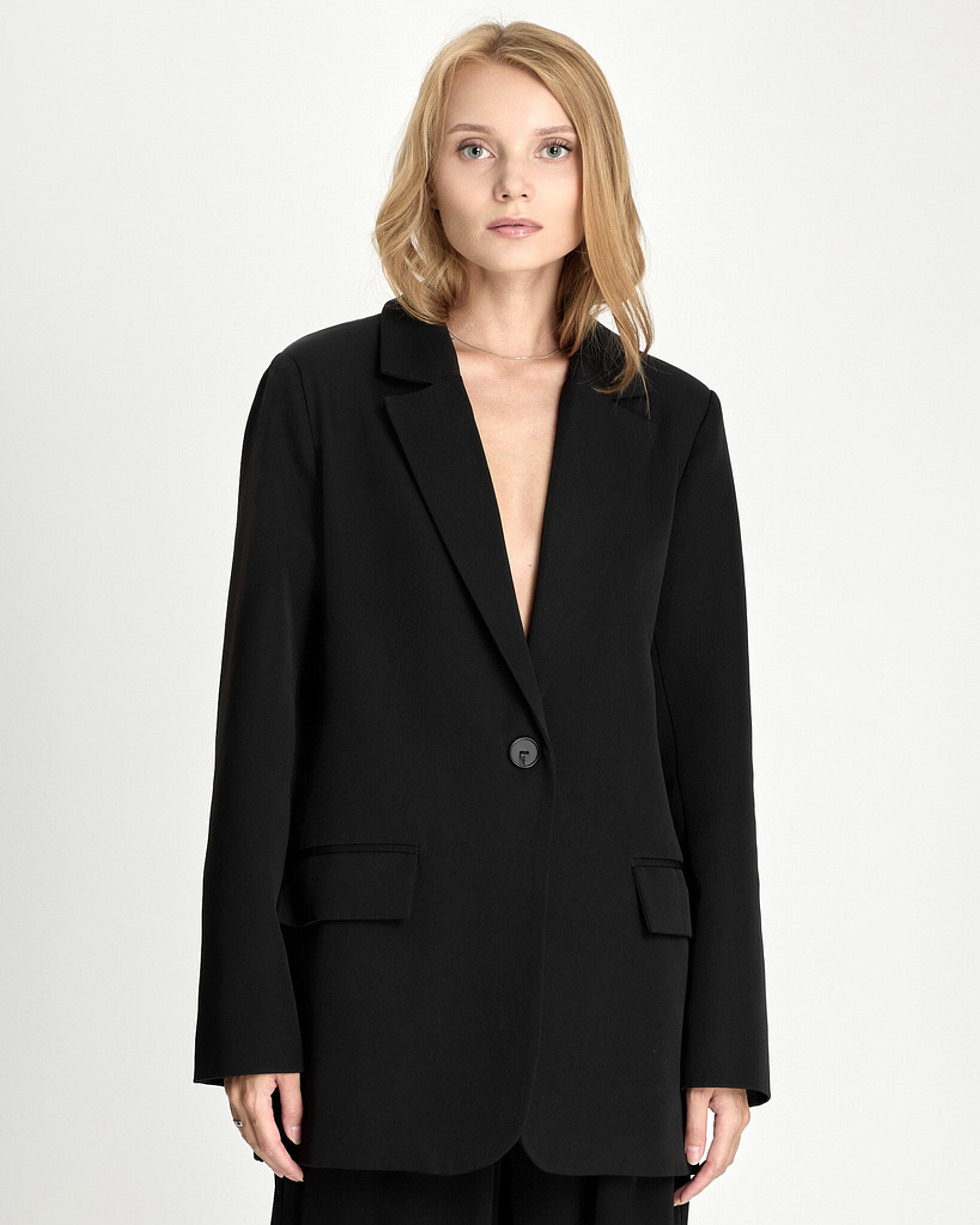 Каталог. Меня зовут Марина Конор, я портретный фэшн и контент фотограф в Москве