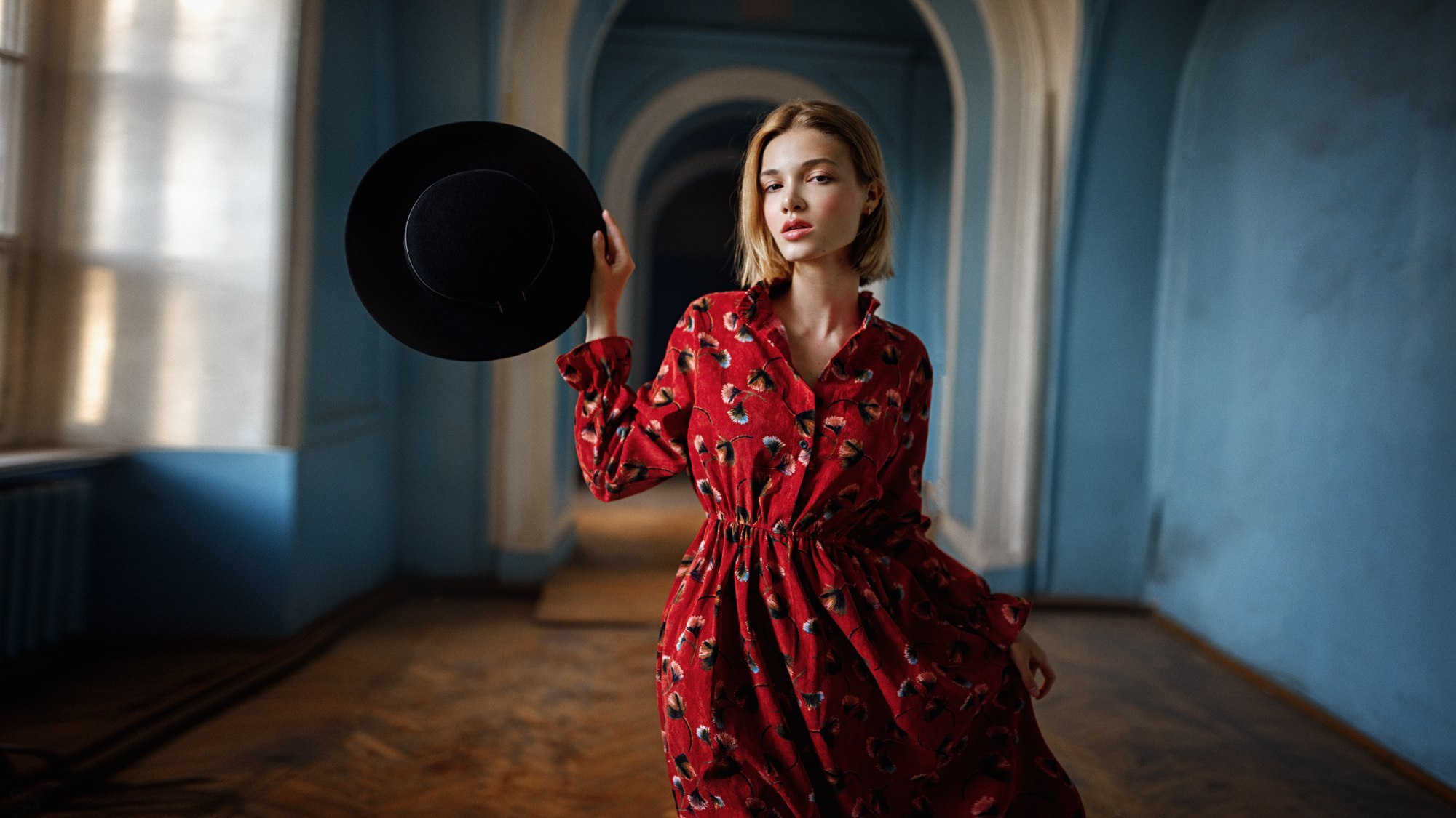 Indoor Portrait. Photographer Georgy Chernyadyev