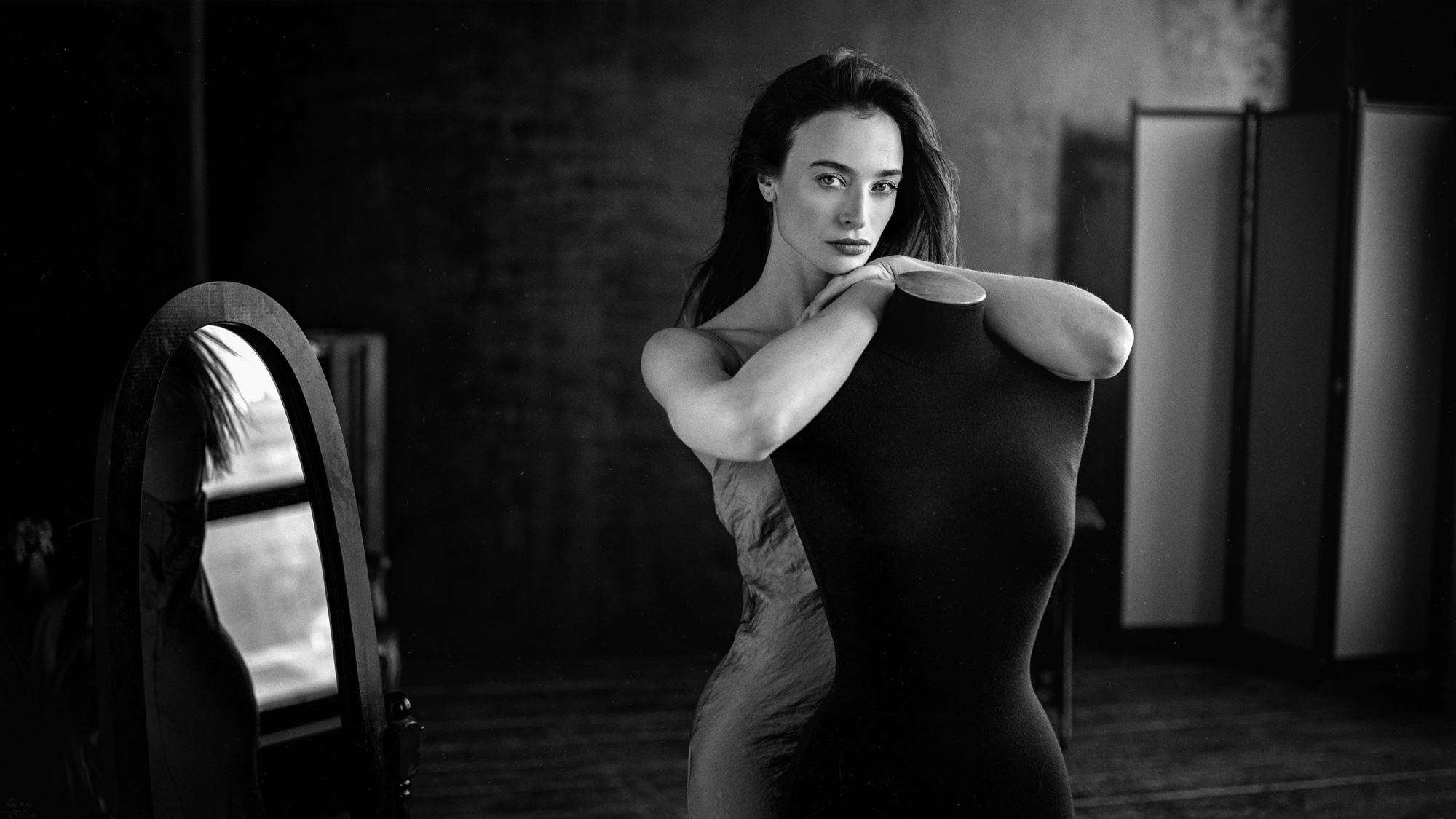 Indoor Portrait. Photographer Georgy Chernyadyev