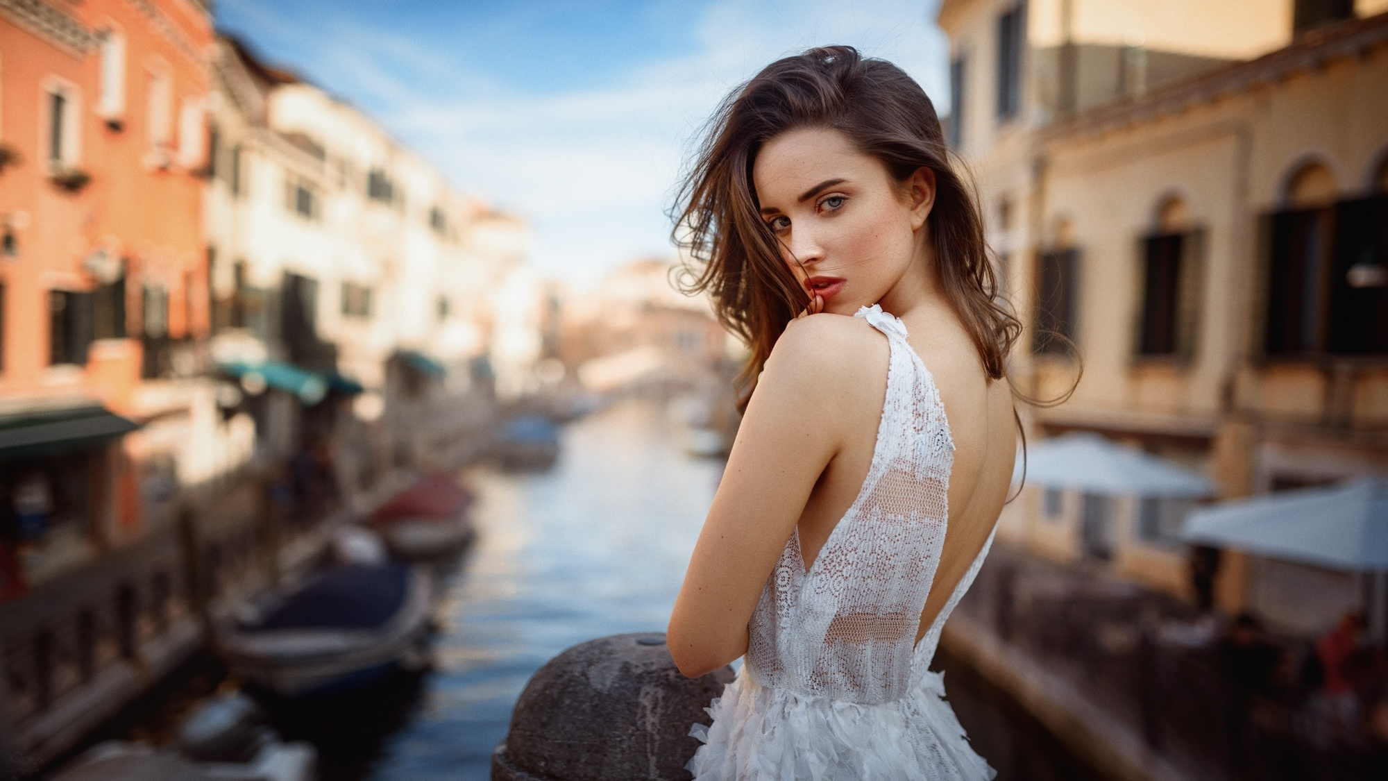 Портреты на улице. Фотограф Георгий Чернядьев