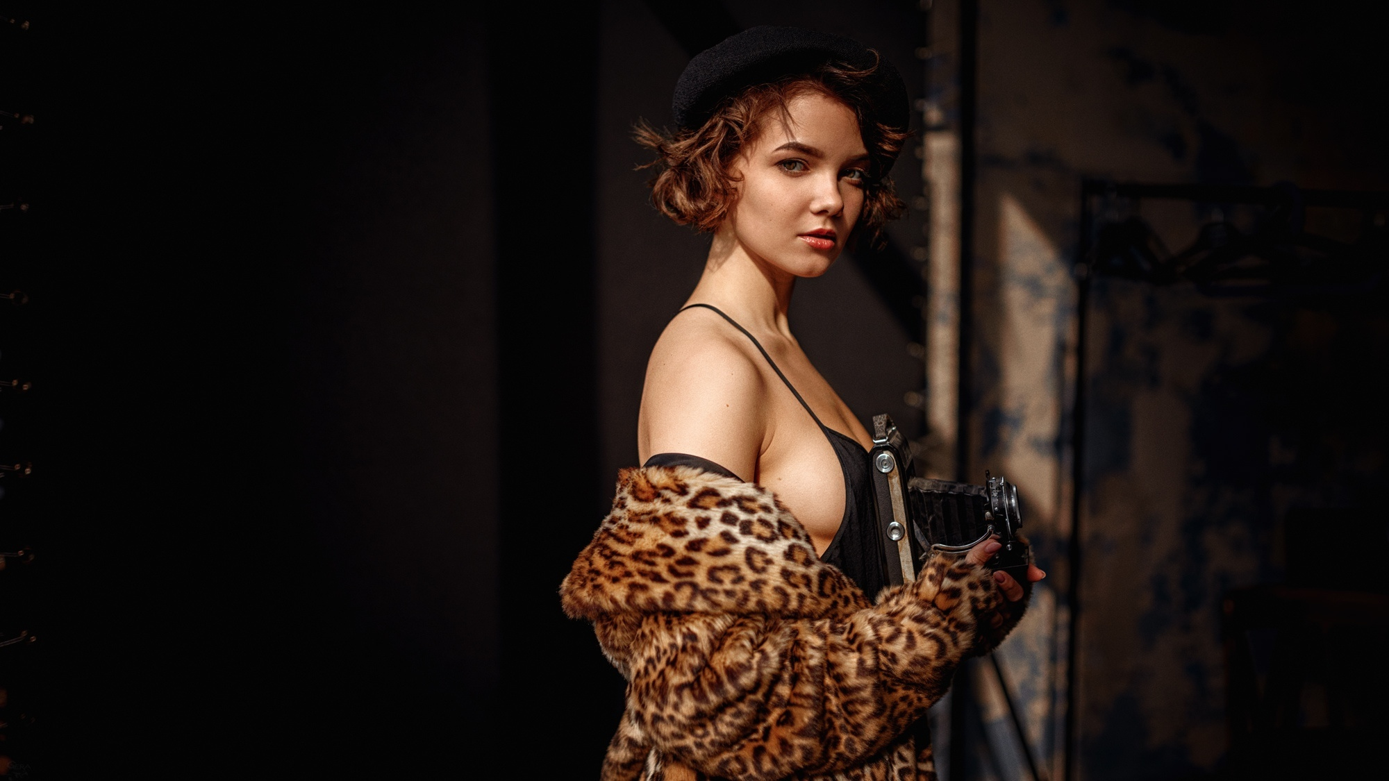 Indoor Portrait. Photographer Georgy Chernyadyev