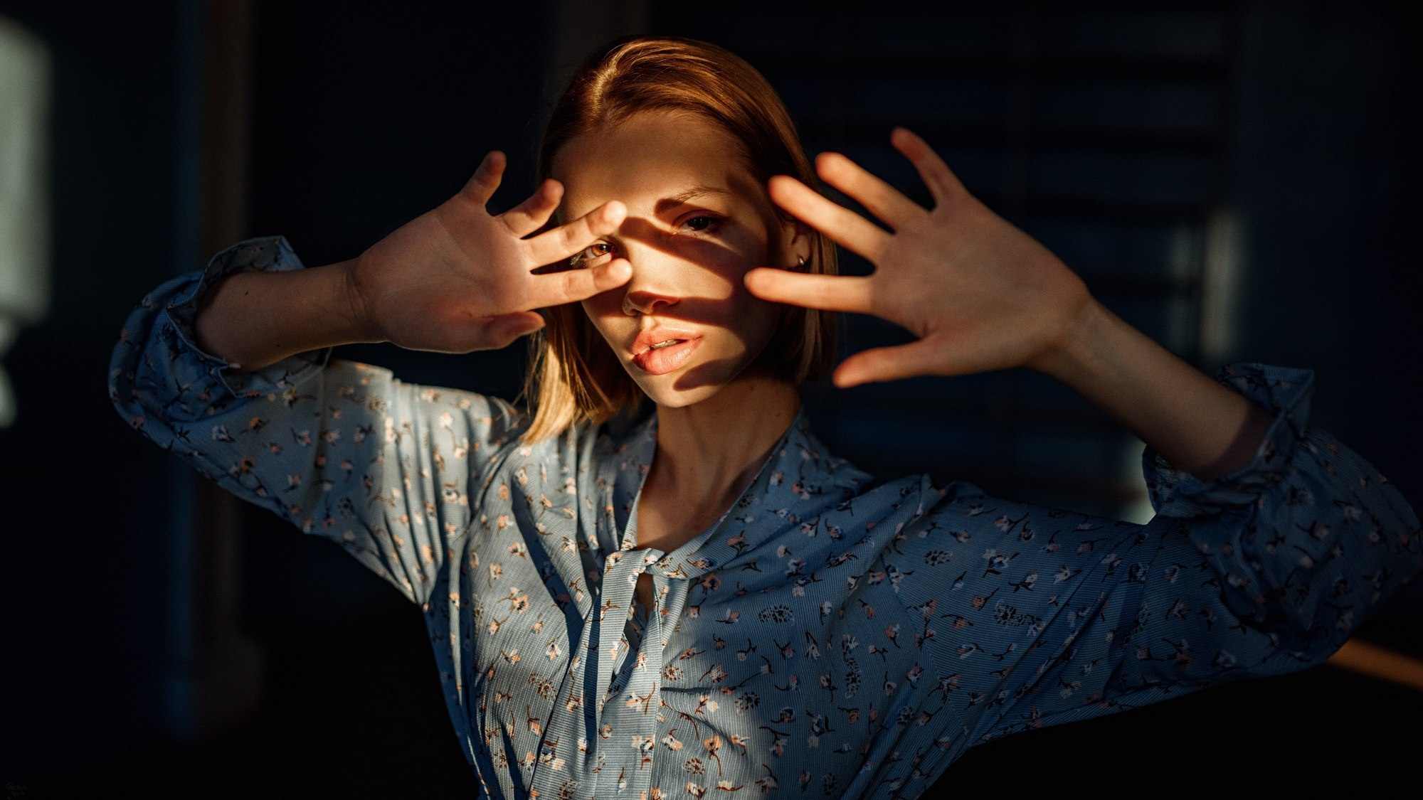 Indoor Portrait. Photographer Georgy Chernyadyev