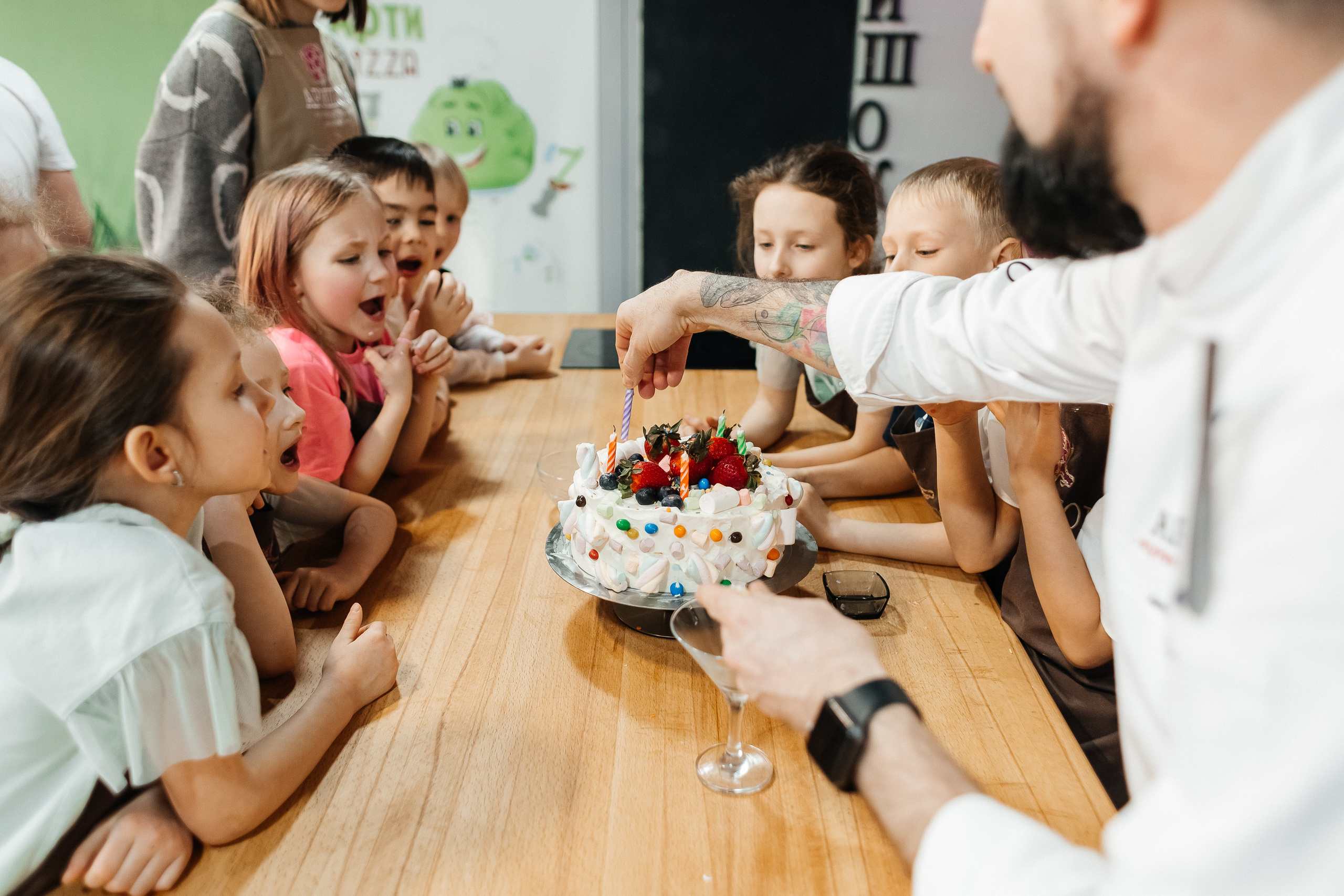 Детский мастер-класс в «АРТиШОК». Фотограф Кемерово | Сергей