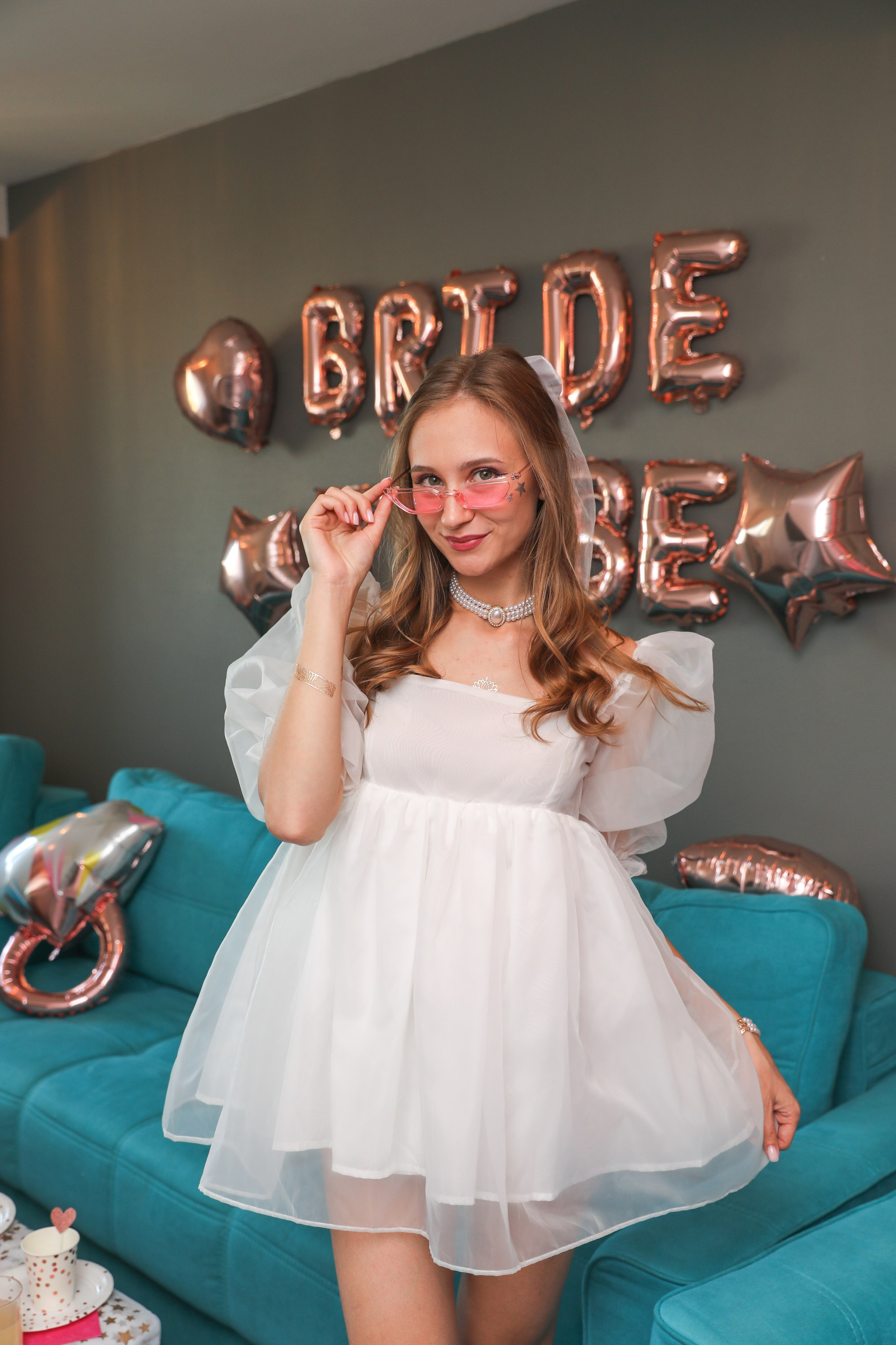 ДЕВИЧНИКИ. Photographer Viktoriya Markushina «My world throug»