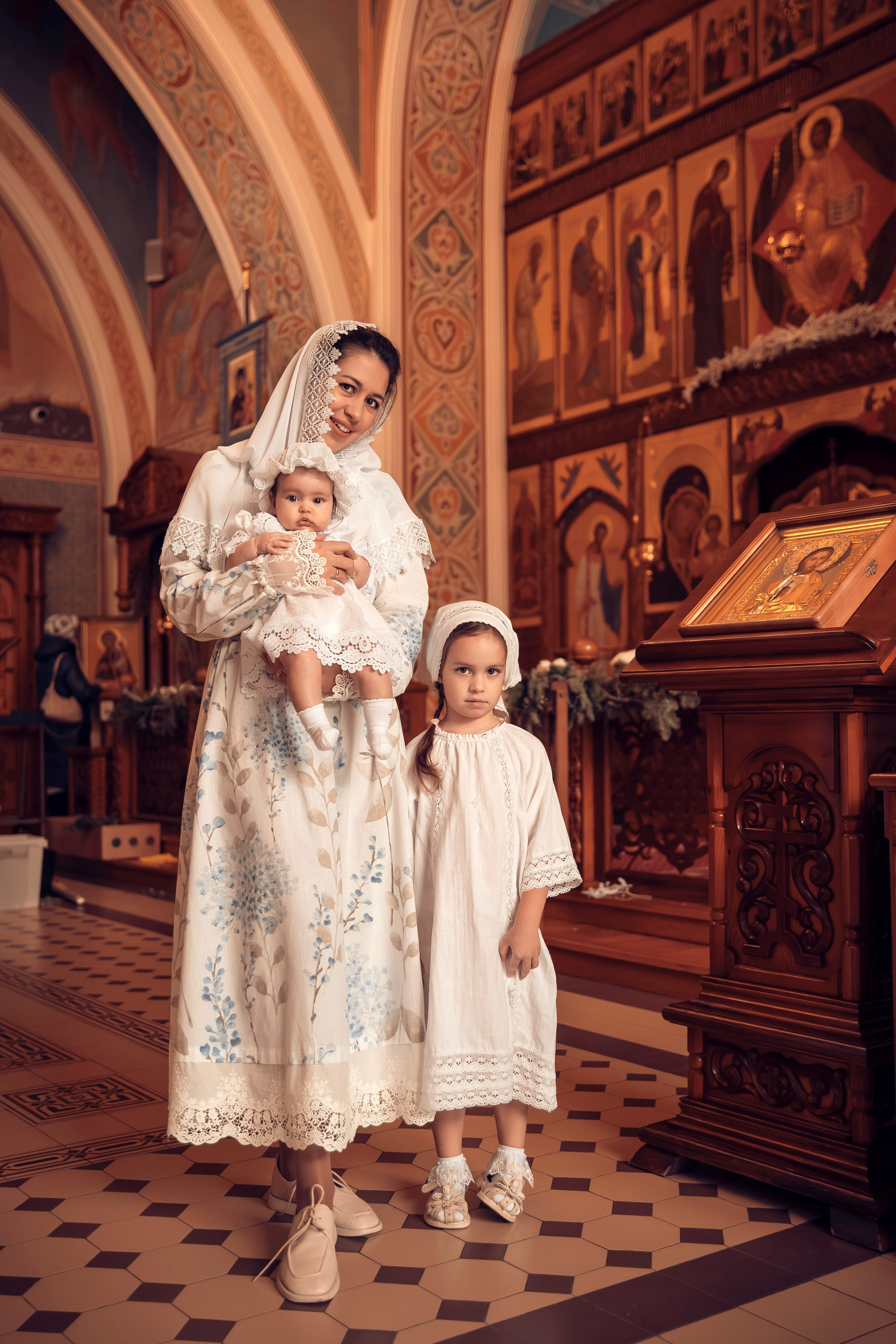 Крещение Анны и Екатерины. ТОП Фотограф на Крещение и Венчание Железногорск Алексей Мещеряков