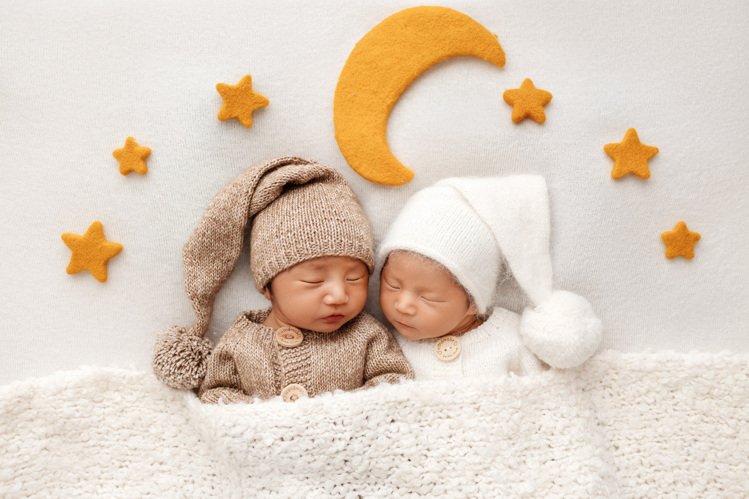 Newborn classic. Женский и newborn фотограф Айжан Шарафи в Алматы