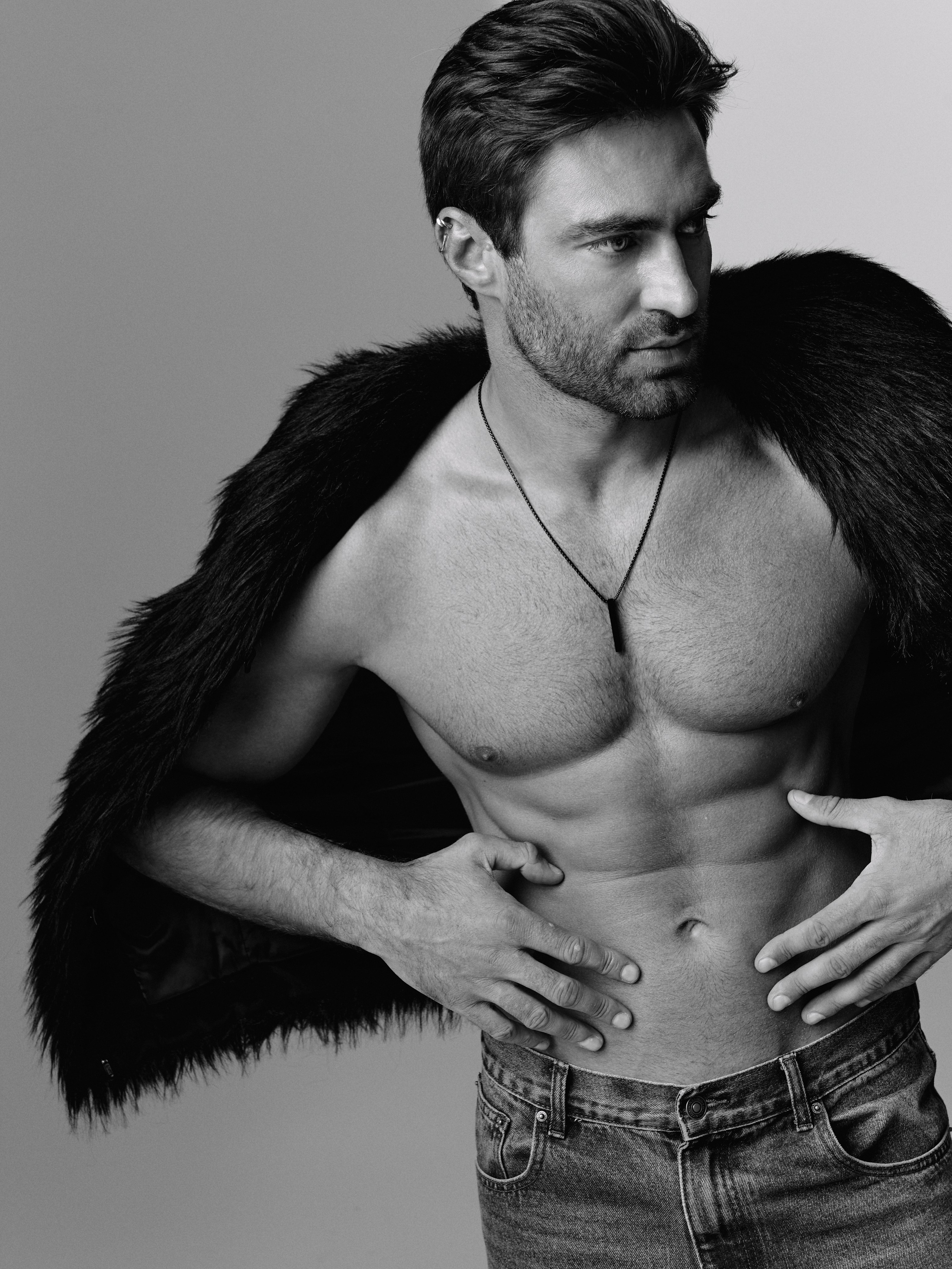 Кирилл. Кирилл Гольцберг | фотограф для брендов одежды и бизнеса