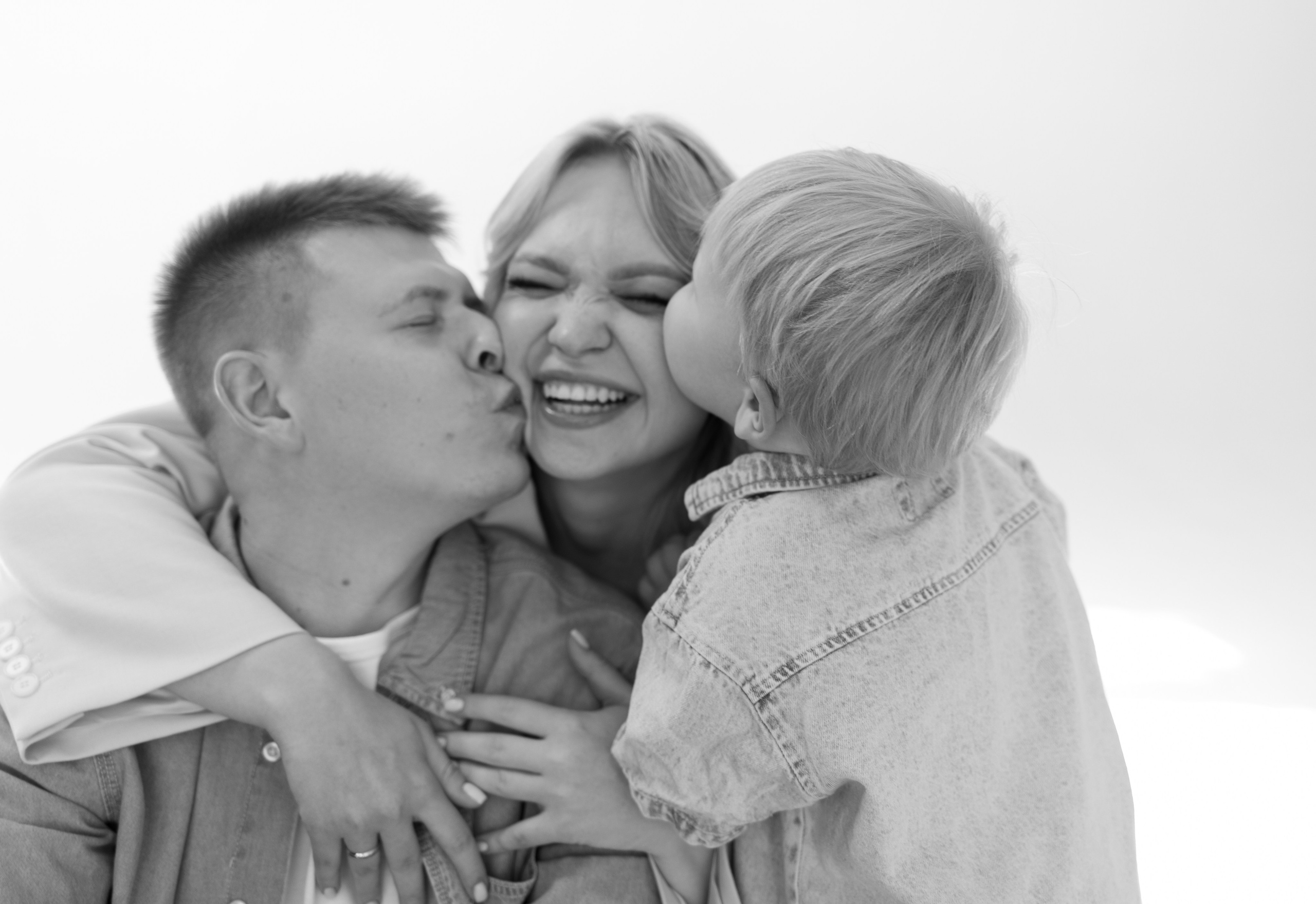 Семейная фотосессия Москва, семейный фотограф в Москве, семейная фотосессия, детский фотограф, семейная фотосессия в студии