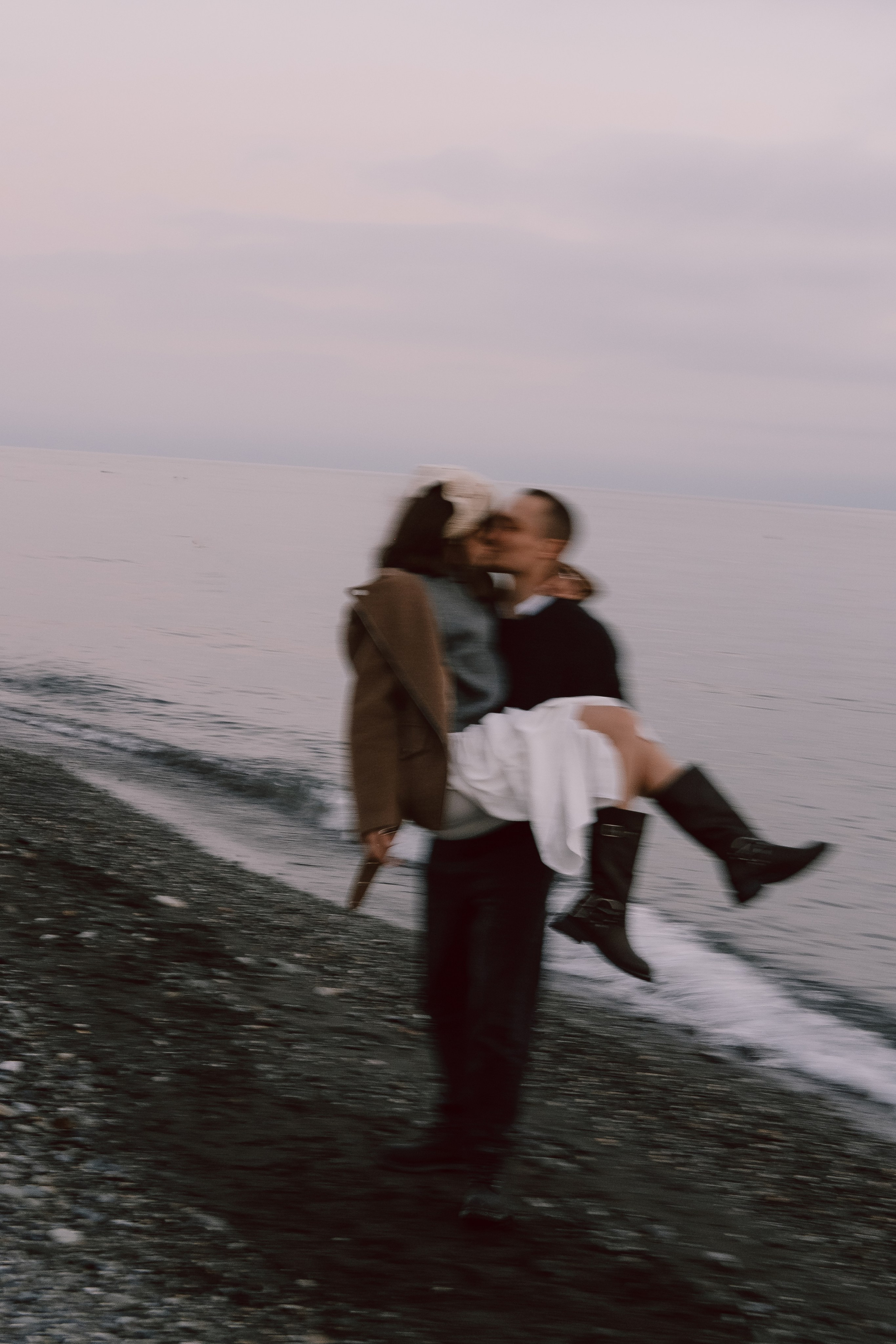 Фотосессии love story для двоих в Сочи, Сириусе и на Красной поляне. Семейный, свадебный фотограф Сочи, Адлер, Красная поляна