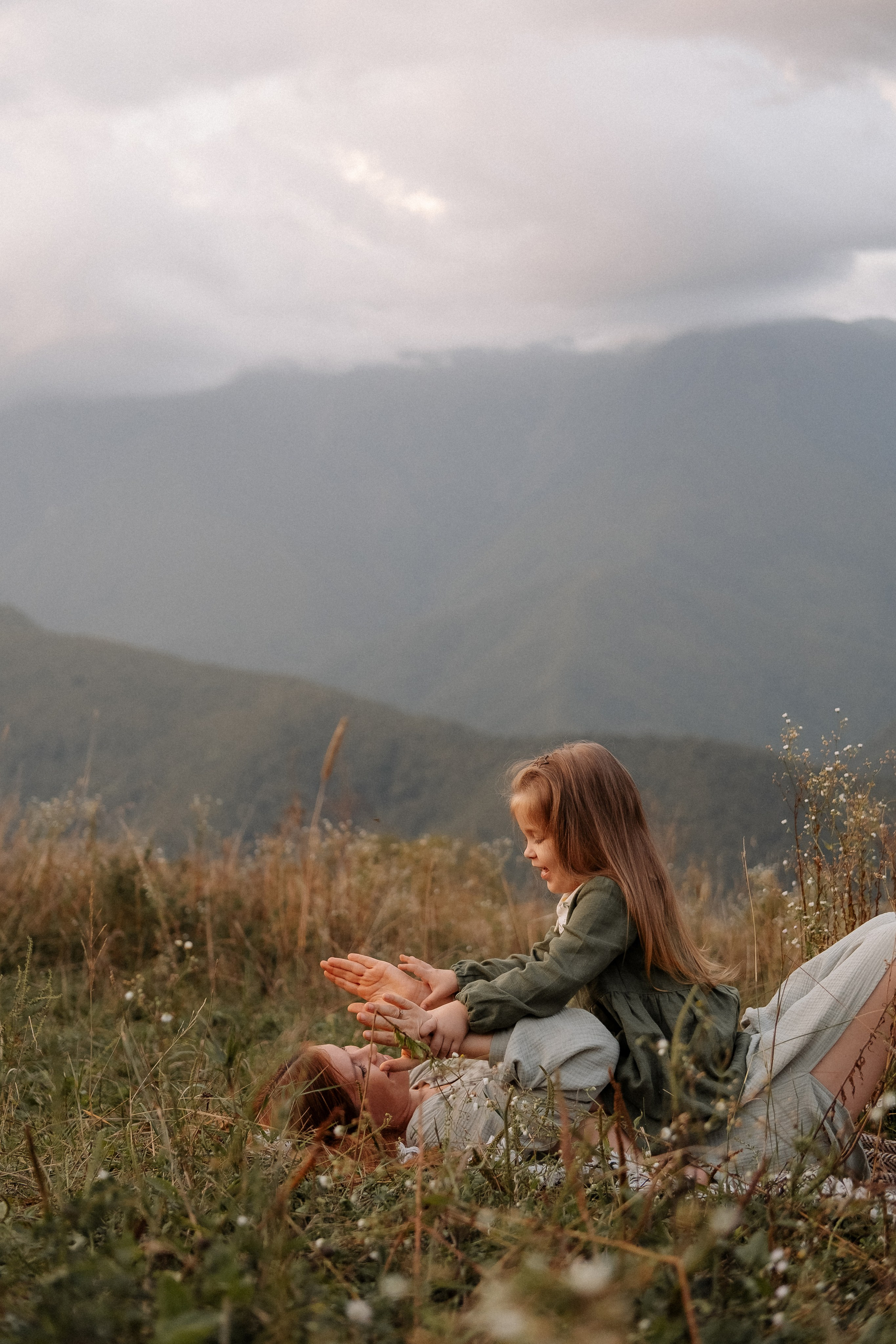 Семейные фотосессии в Сочи, Сириус и на Красной поляне. Семейный, свадебный фотограф Сочи, Адлер, Красная поляна