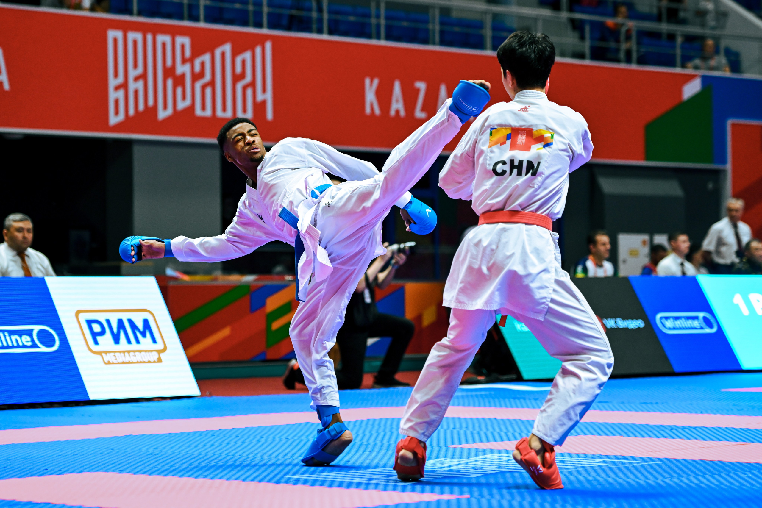 Каратэ «Спортивные игры стран БРИКС». Спортивный и репортажный фотограф в Казани Вячеслав Сатонин