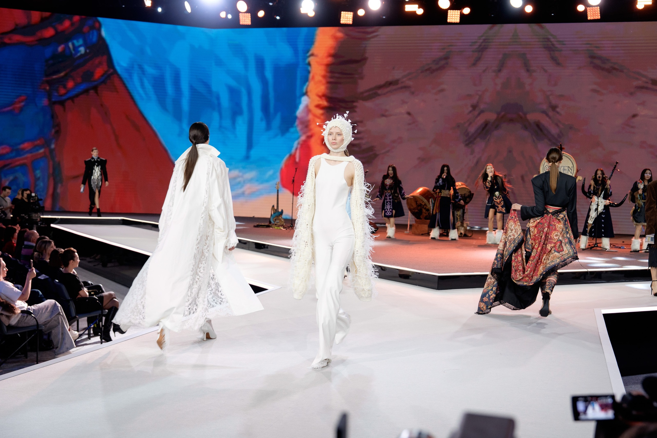 Moscow Fashion Week 2024 весна. Фотограф Николай Прокофьев модельные тесты в Москве