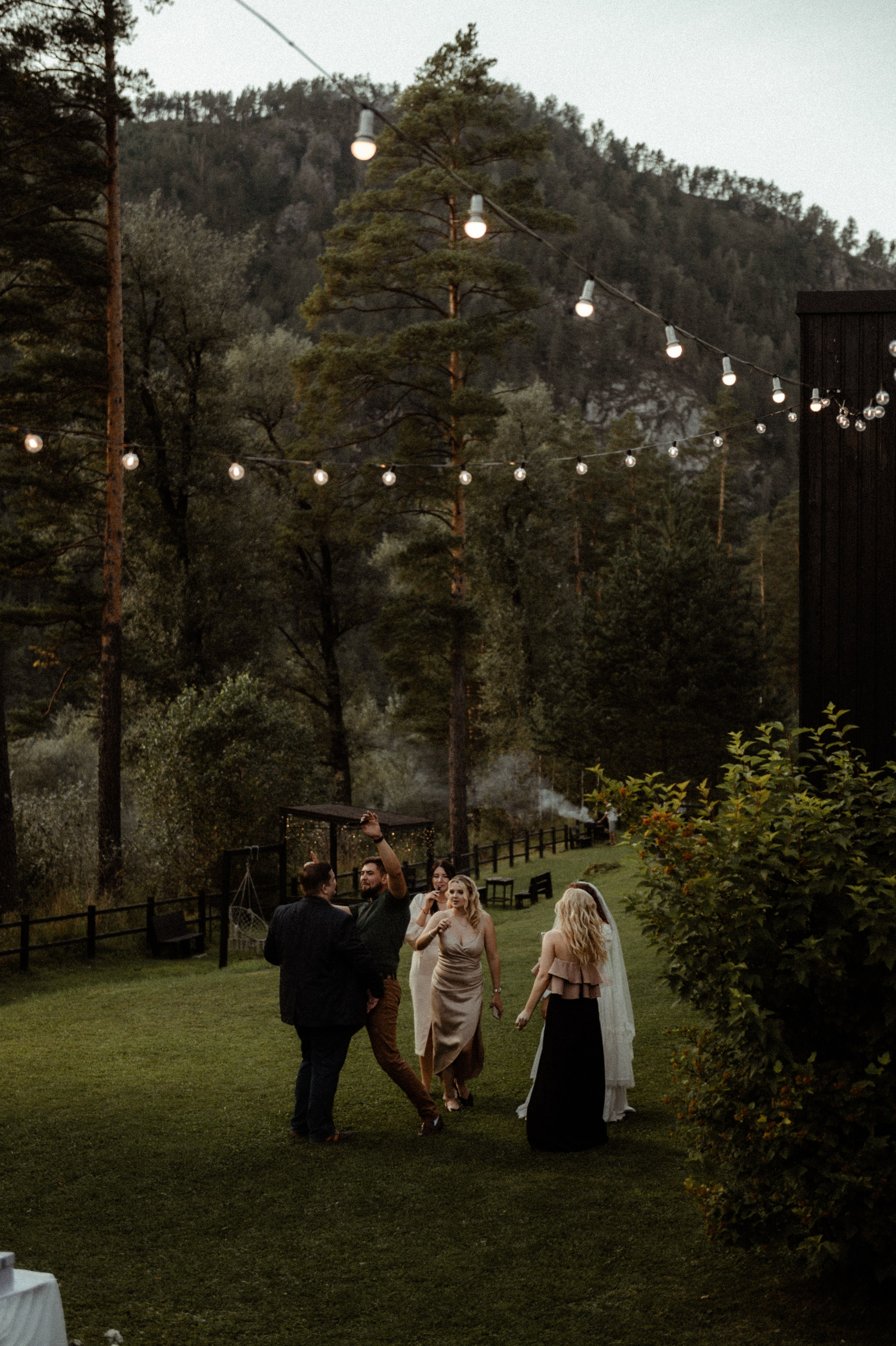Свадебные фотографии. Фотограф в Барнауле Дарья Бутурлакина. Люби.Цени.Касайся