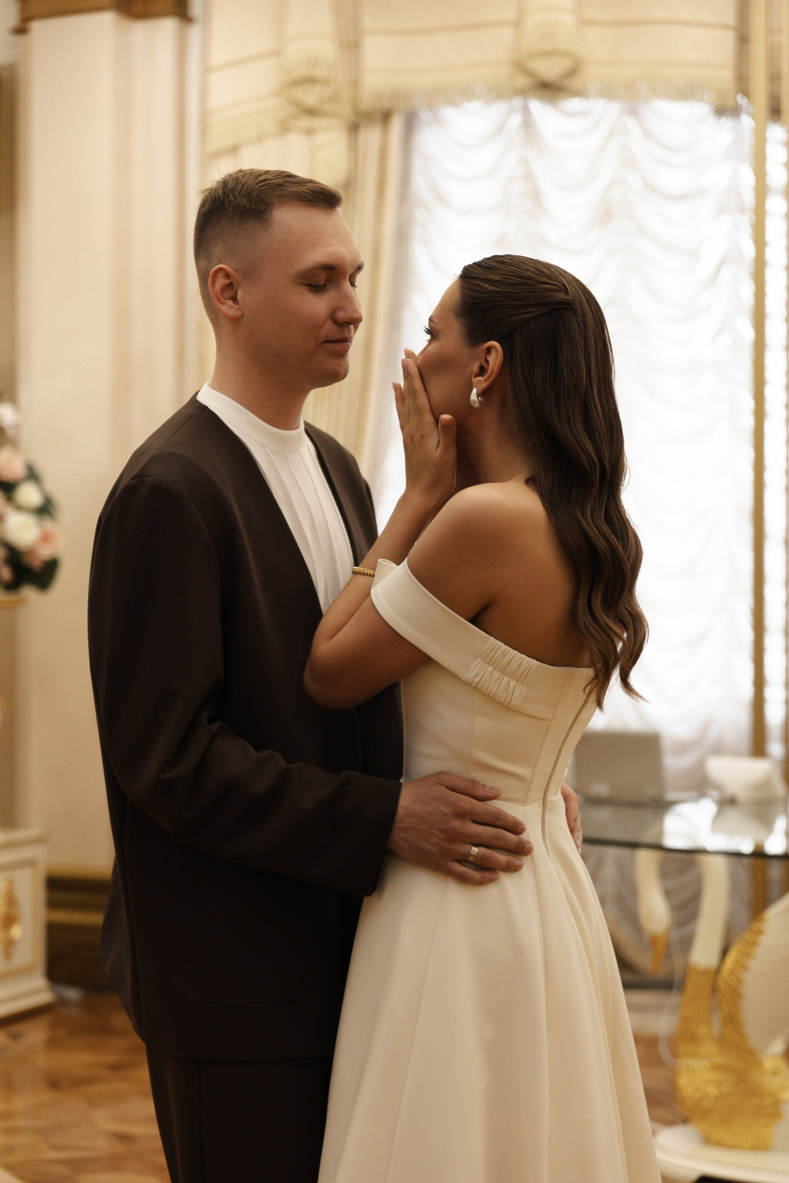 Виктор и Александра. Фотограф Тюмень Пушковская Кристина