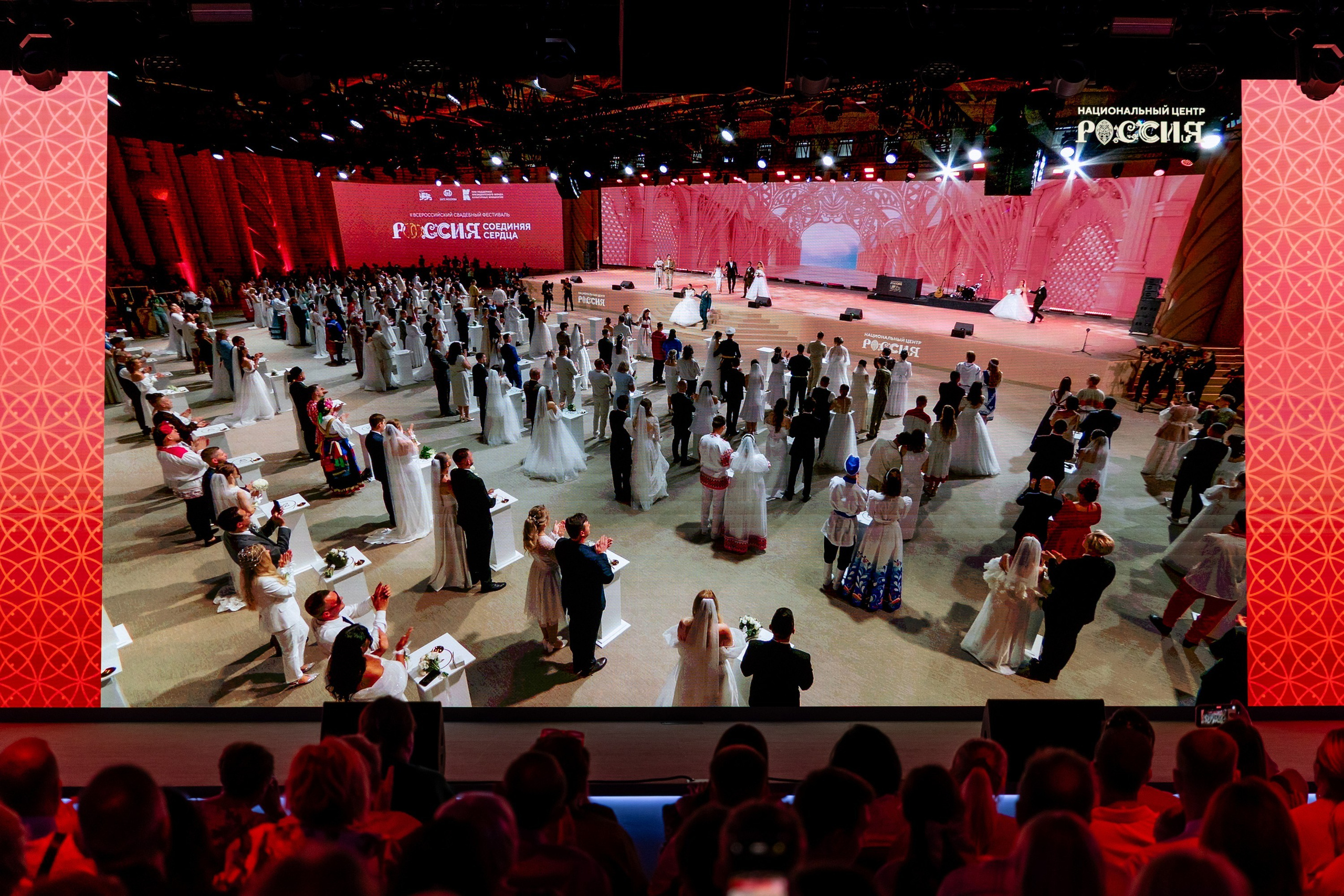II Всероссийский свадебный фестиваль (ЯМАЛ). Татьяна Чернышова свадебный фотограф Москва