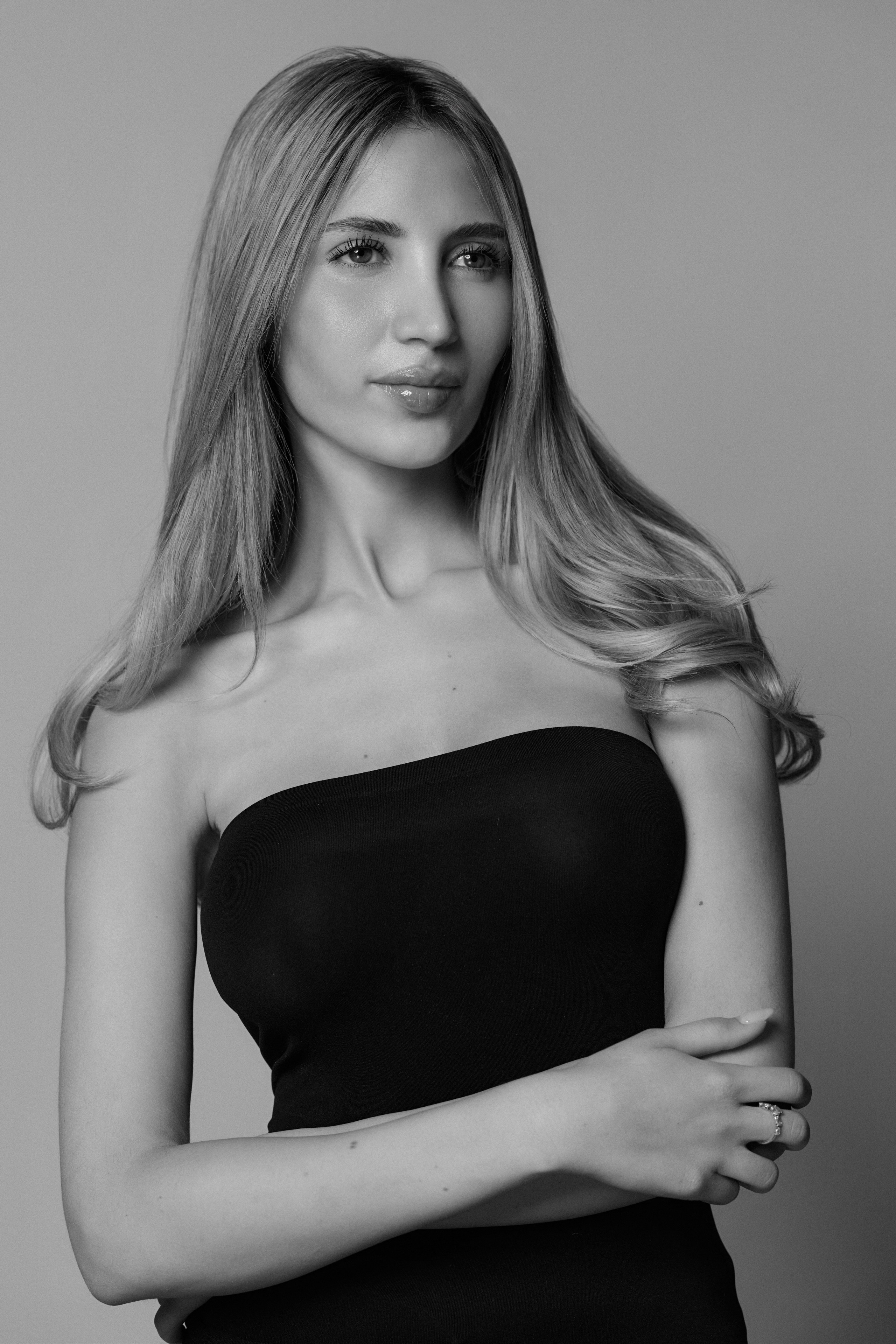 STUDIO PHOTO SHOOT. Photographer in Zurich