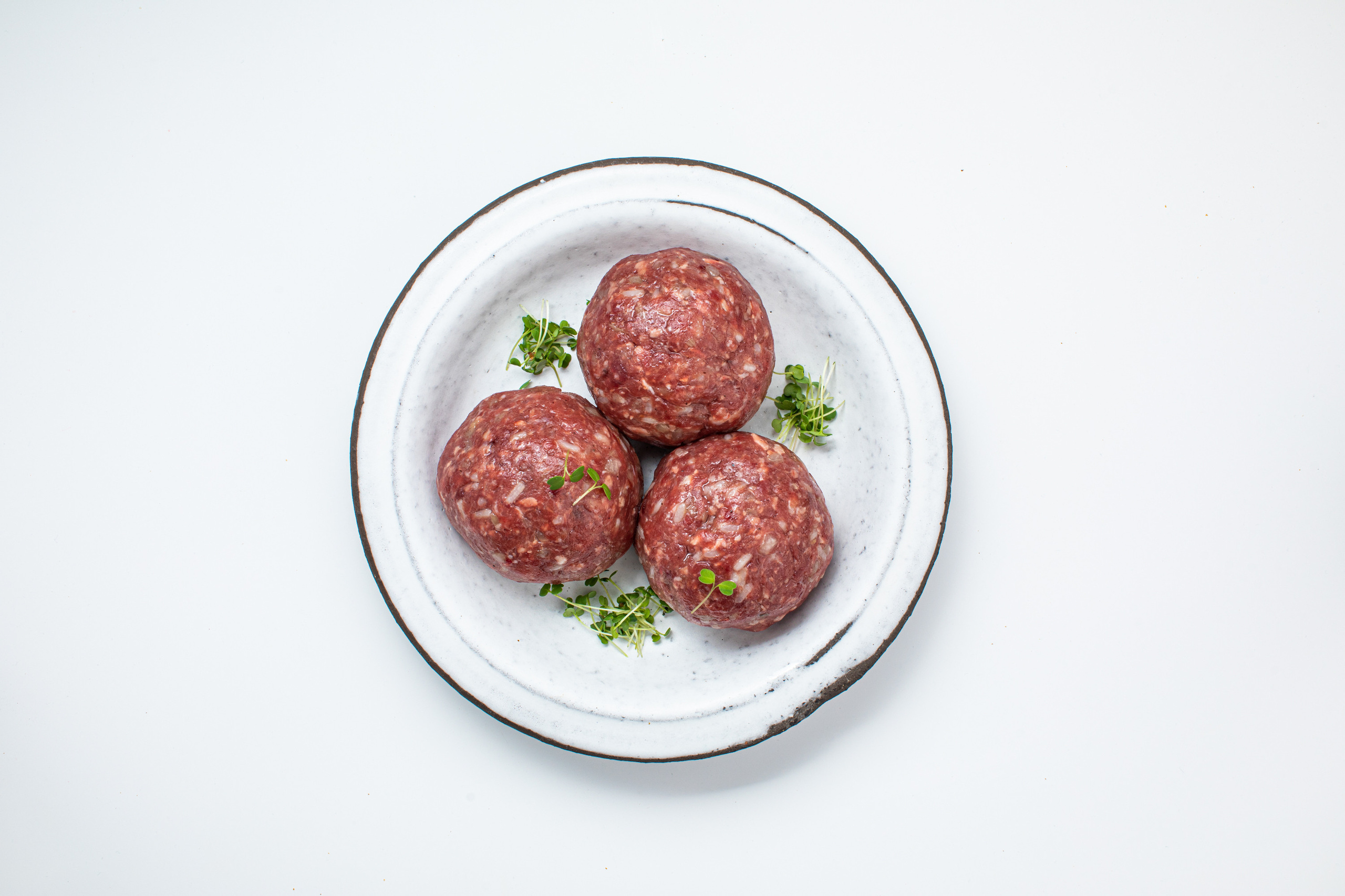 Афина супермаркет — съемка каталога готовых салатов и мясных полуфабрикатов. Фудфотограф, фудстилист и сет дизайнер в Москве Алена Синицына