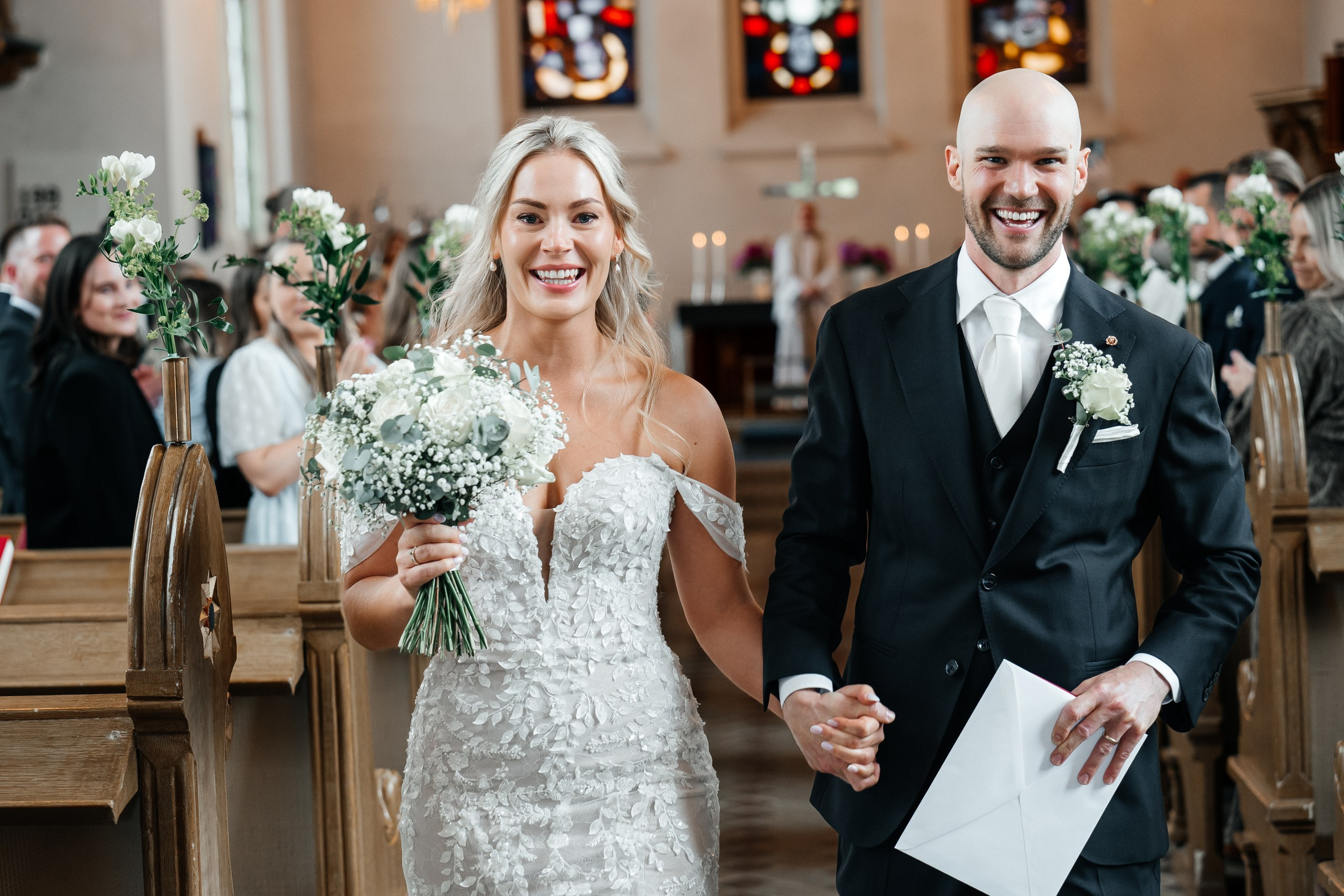 Hjelmsjöborg bröllop Randi & Robert. Bröllops- och familjefotograf i Halmstad | Valentina