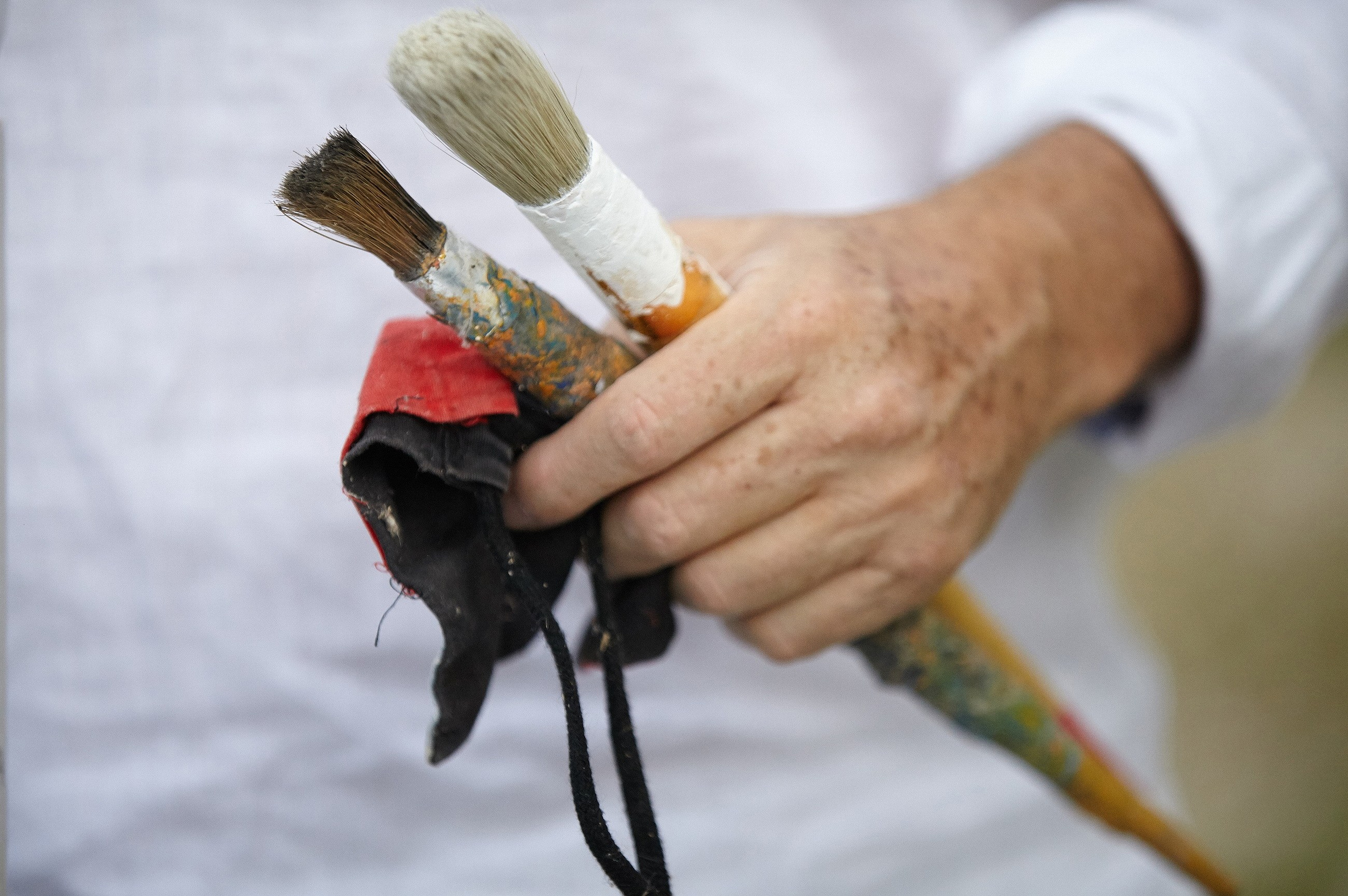 Ginnes Serran-Pagan. Художник. Скульптор. Поэт. Философ. Фотографирую масштабные события, людей и их истории по всему миру. Константин Трубников