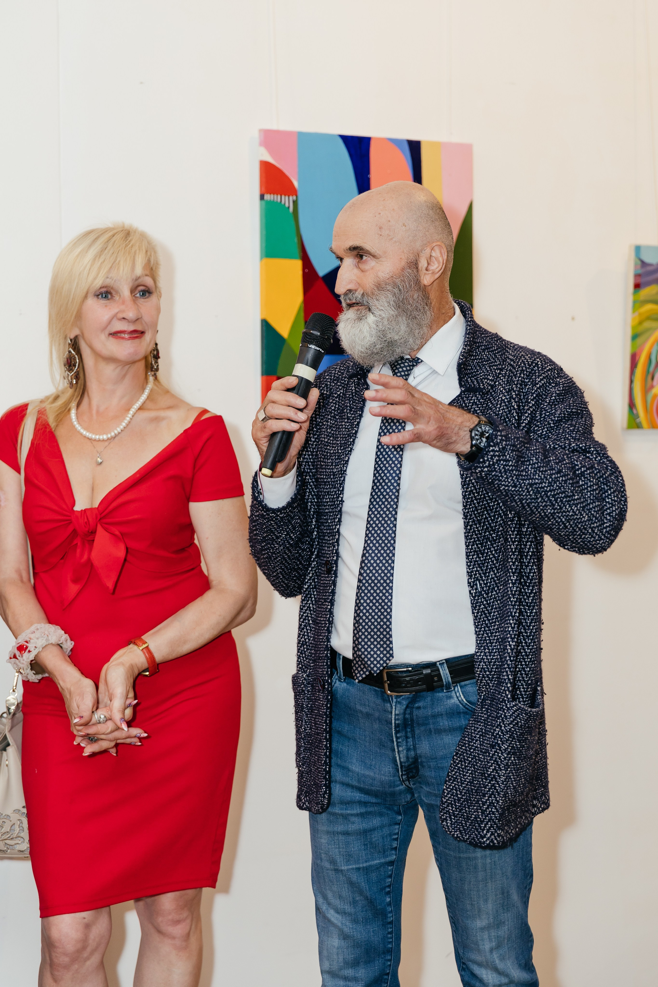 Выставка Лиры Алборовой «Цвет — это я». Свадебный и репортажный фотограф в Санкт-Петербурге Николай Голованов